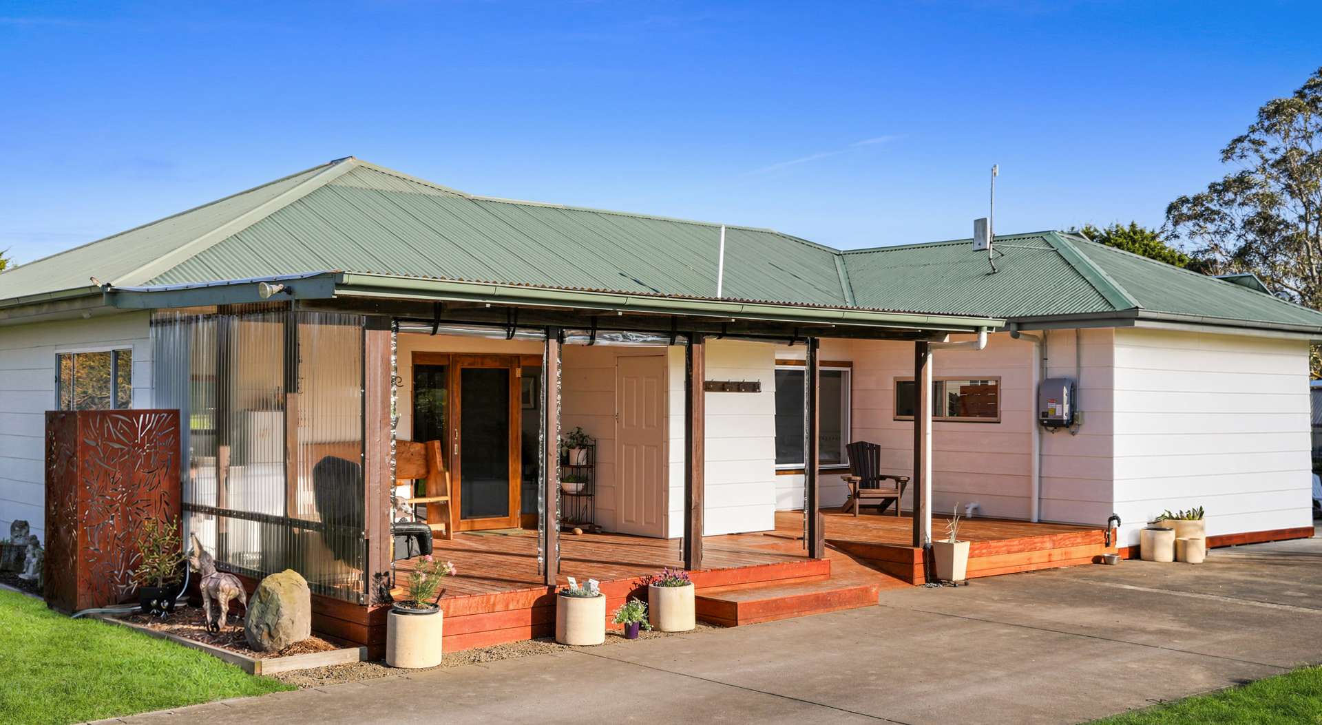 715 Falls Road, Fish Creek For Sale by Farmbuy.com - image 2