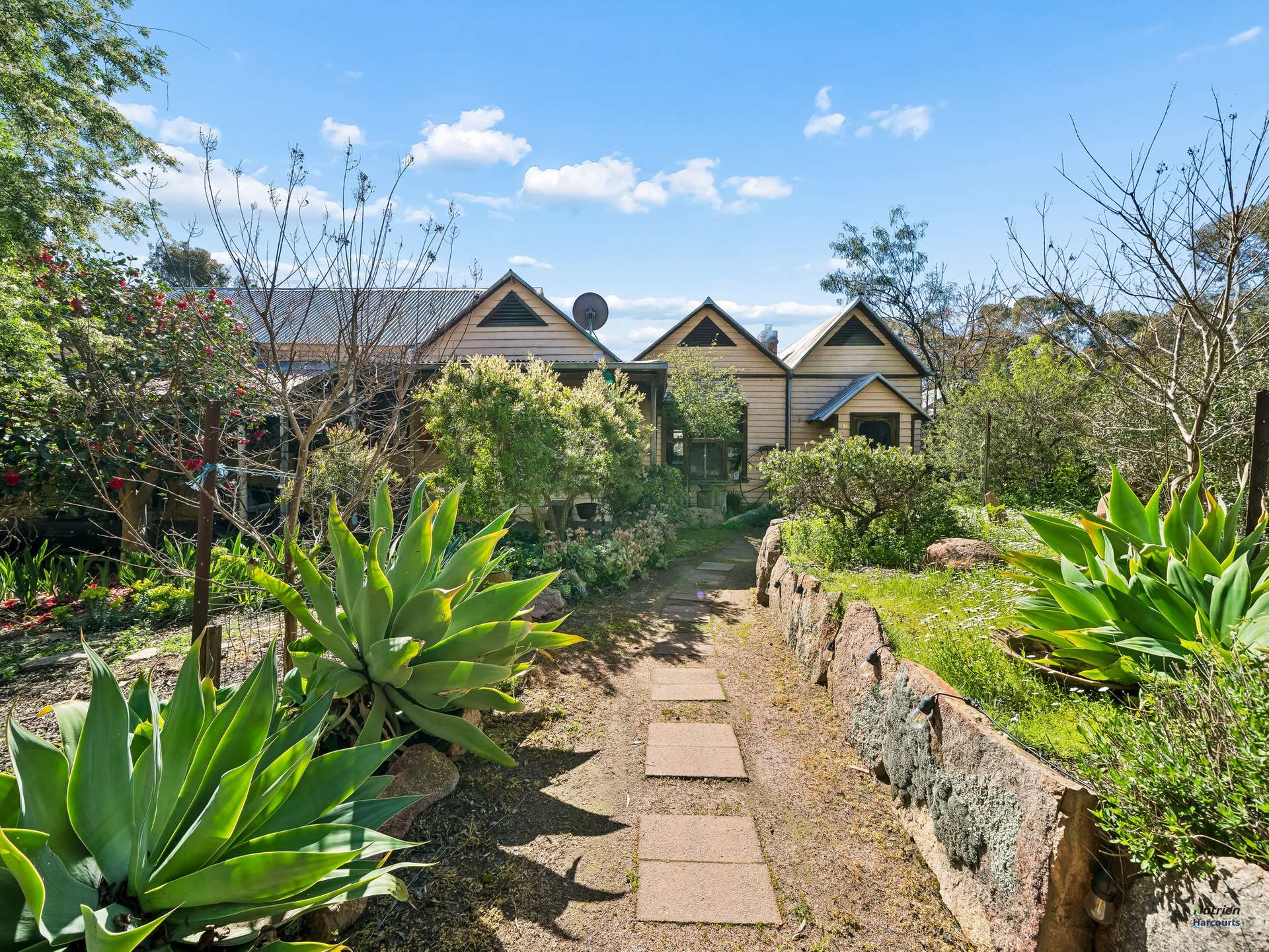 1924 Benalla Yarrawonga Road, Bungeet West For Sale by Farmbuy.com - image 7
