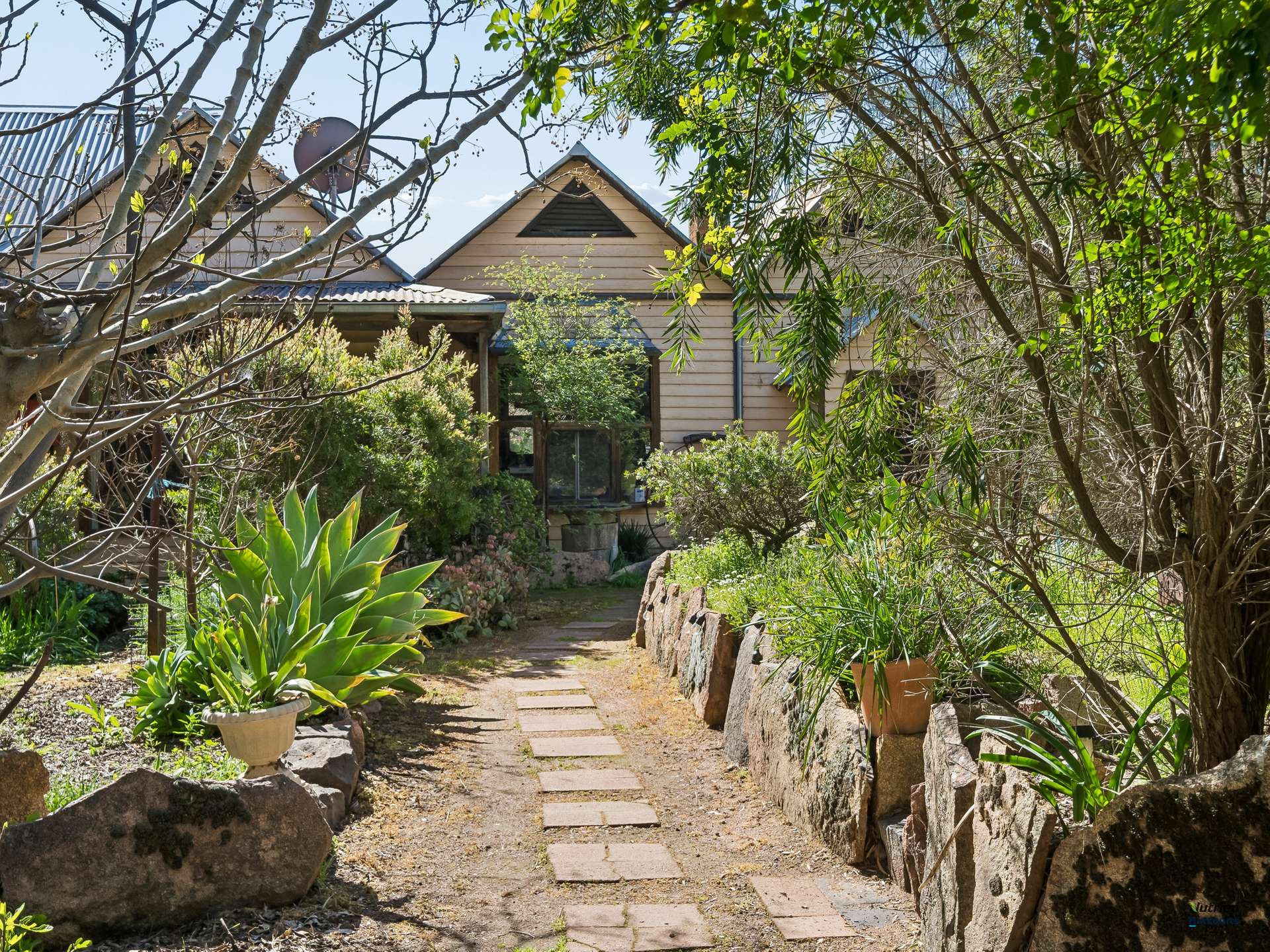1924 Benalla Yarrawonga Road, Bungeet West For Sale by Farmbuy.com - image 6