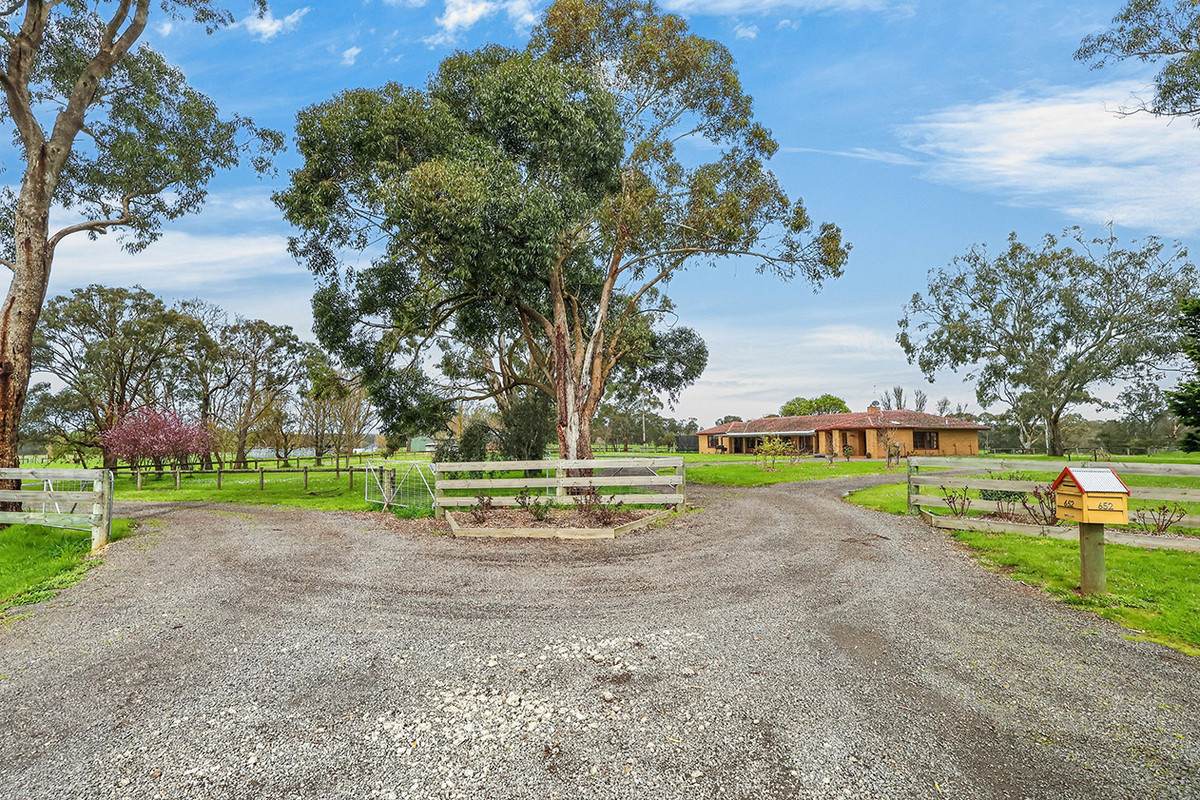 'Oak Park' 652 Myamyn-Macarthur Road, Breakaway Creek For Sale by Farmbuy.com - image 29