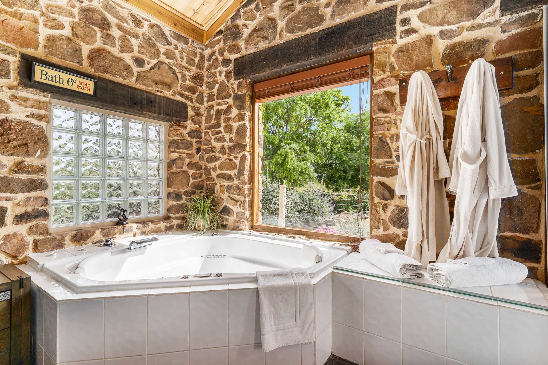 72 Cultowa Lane, Canowindra For Sale by Farmbuy.com - image 6