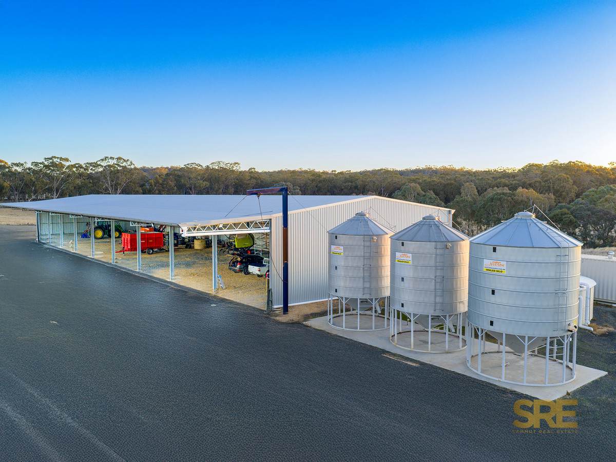 377 Racecourse Road, Redesdale For Sale by Farmbuy.com - image 3