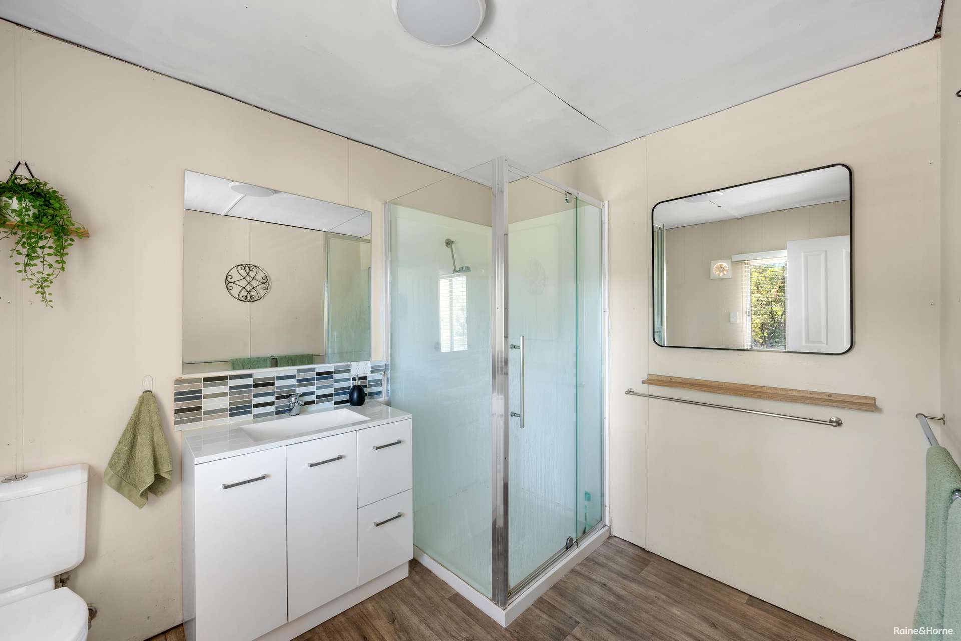 446B Burrier Road, Barringella For Sale by Farmbuy.com - image 13