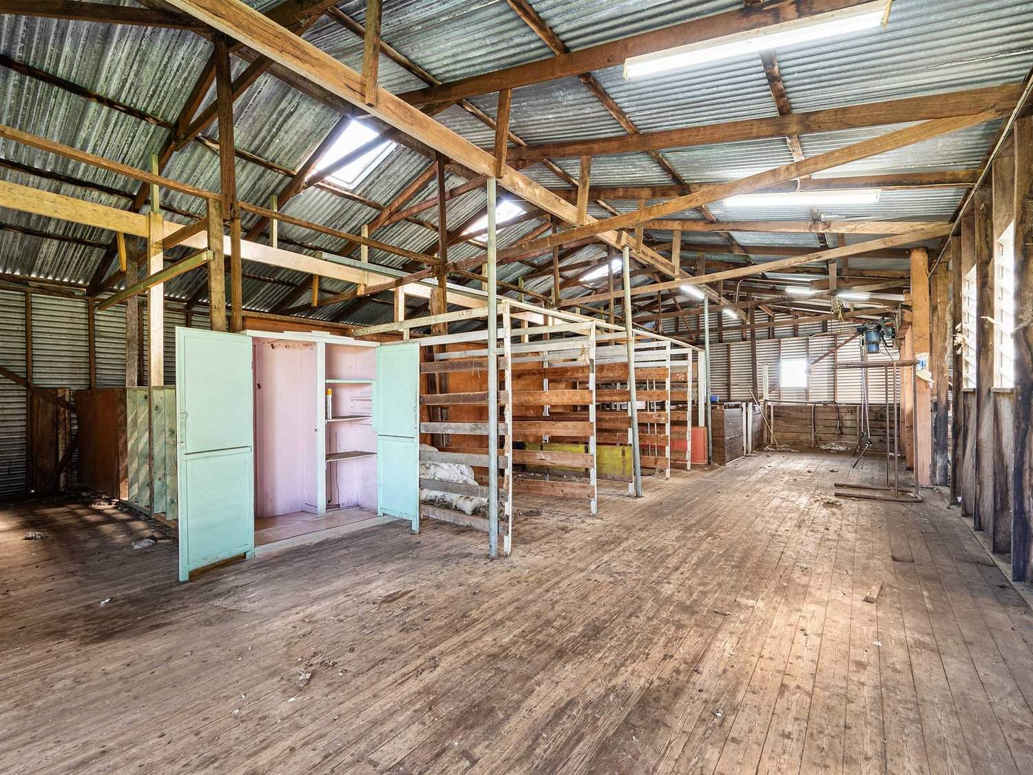 2264 Henty Highway, Cavendish For Sale by Farmbuy.com - image 20