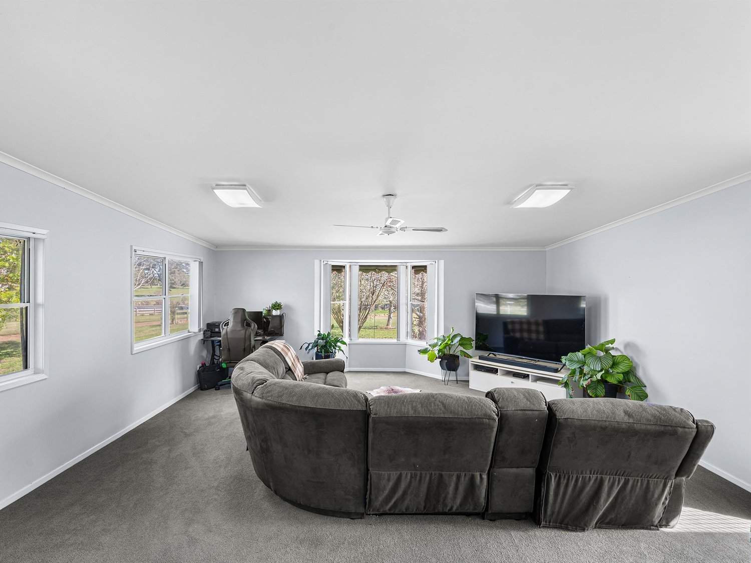 2264 Henty Highway, Cavendish For Sale by Farmbuy.com - image 12