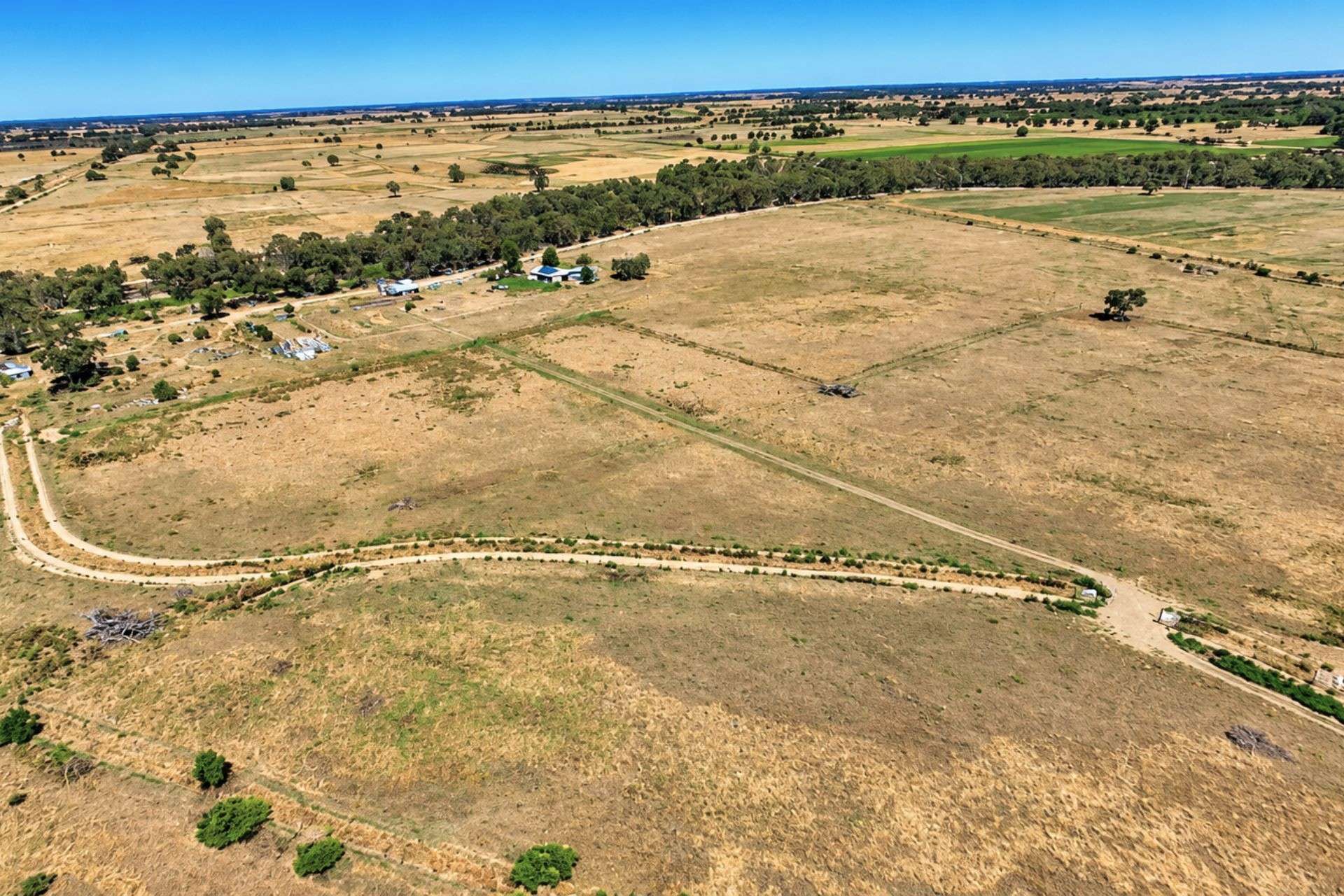 116 Maxwell Road, Milnes Bridge For Sale by Farmbuy.com - image 2