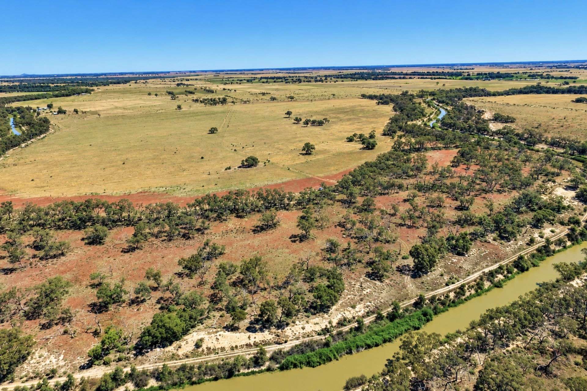 116 Maxwell Road, Milnes Bridge For Sale by Farmbuy.com - image 11