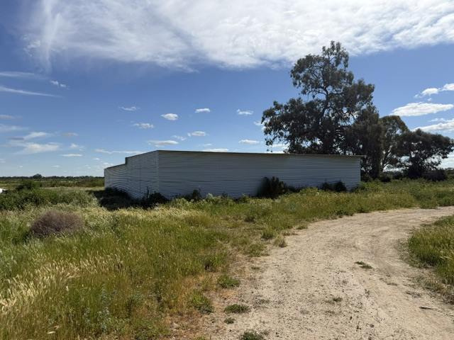 116 Maxwell Road, Milnes Bridge For Sale by Farmbuy.com - image 8
