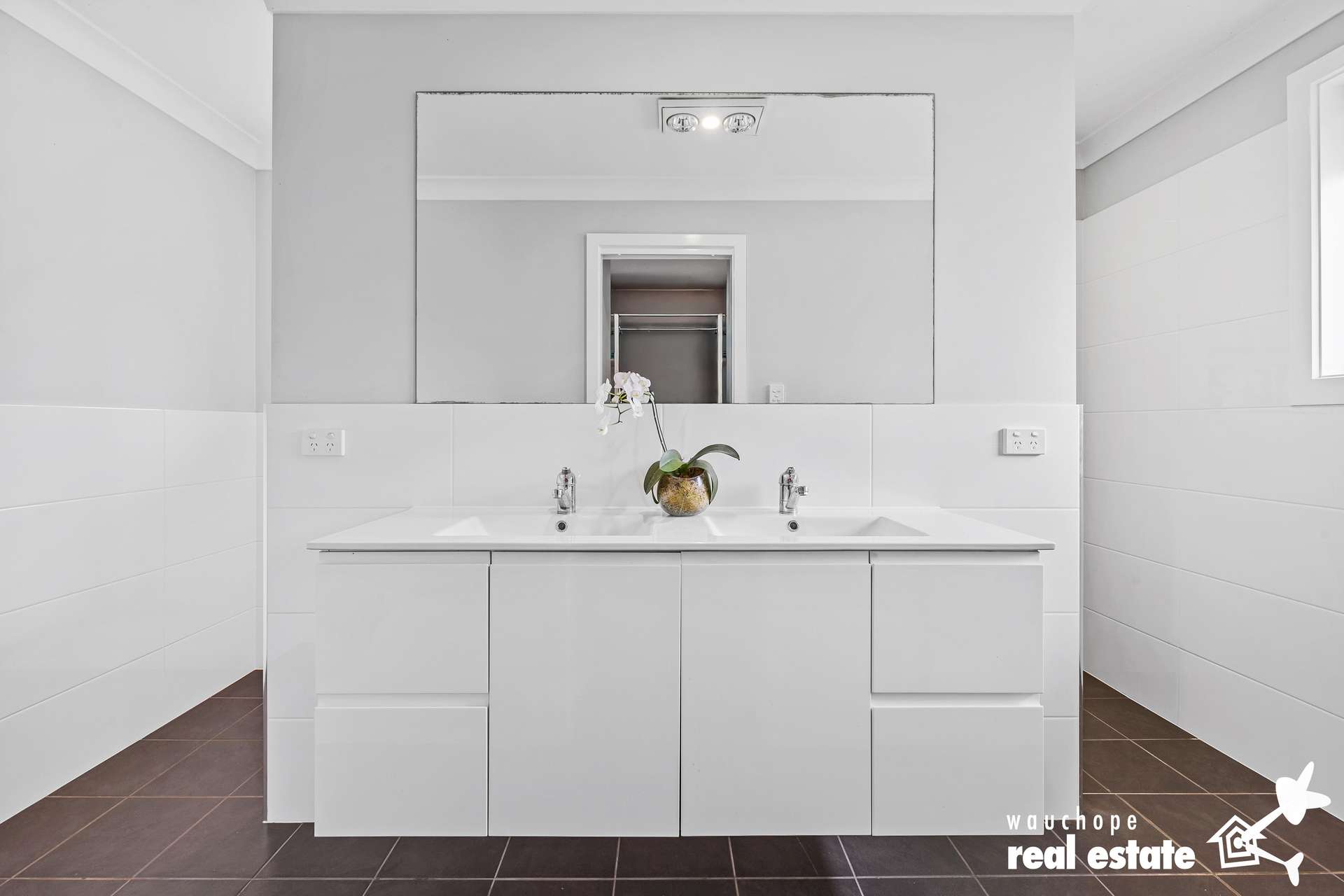 Beechwood For Sale by Farmbuy.com - image 9