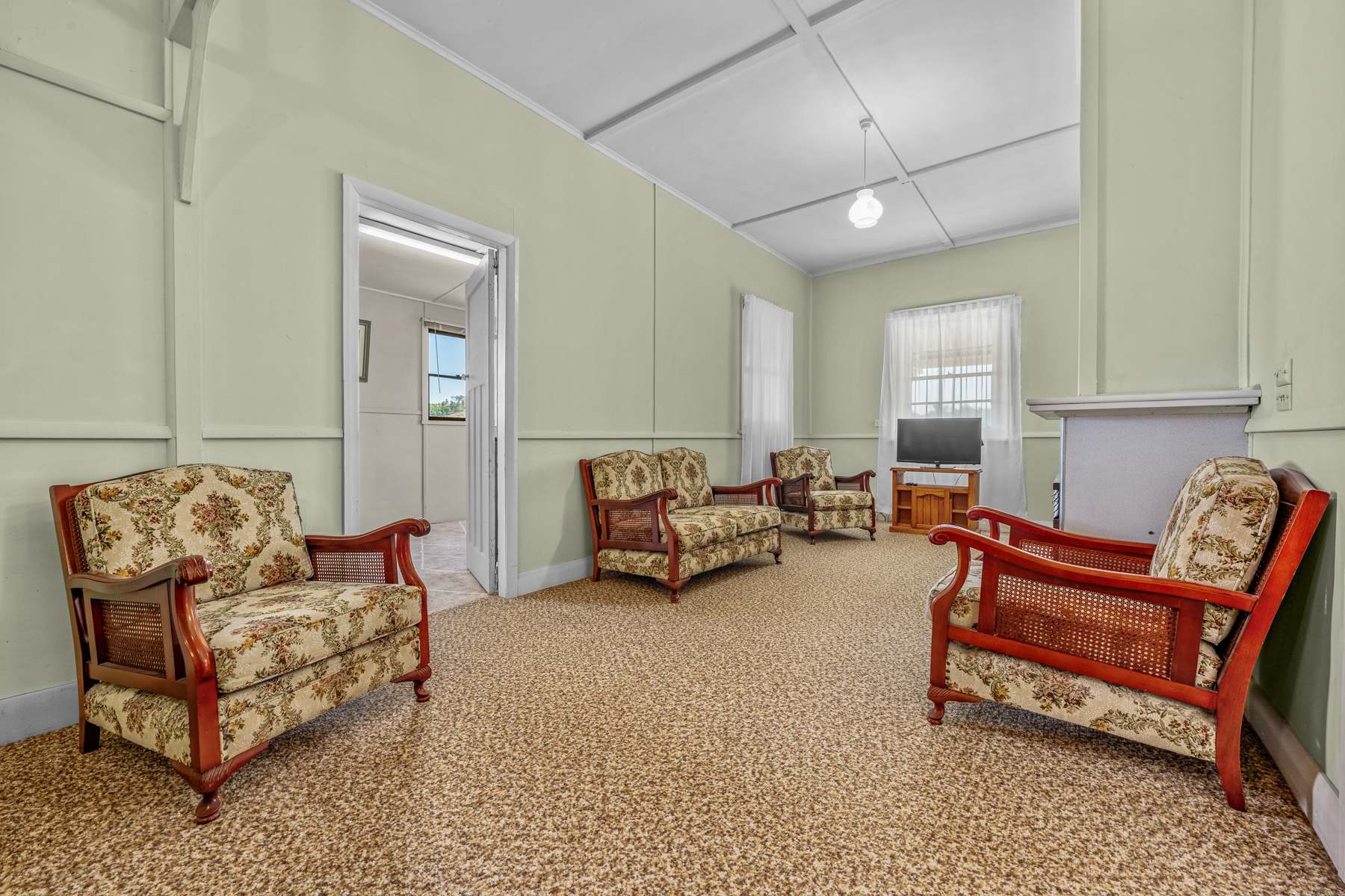 204 Horns Crossing Road, Vacy Auction by Farmbuy.com - image 11