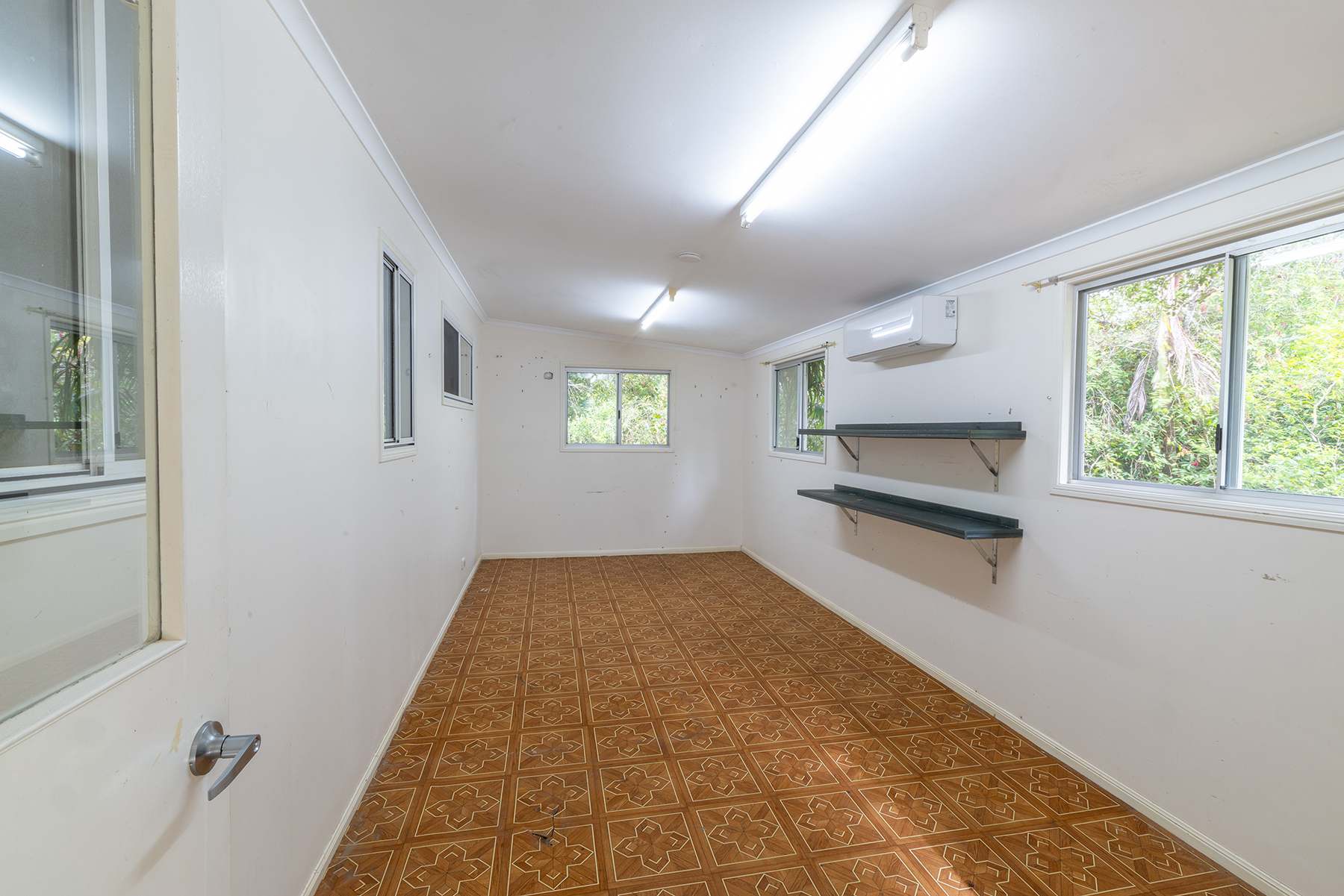 40 Reids Road, West Woombye For Sale by Farmbuy.com - image 35