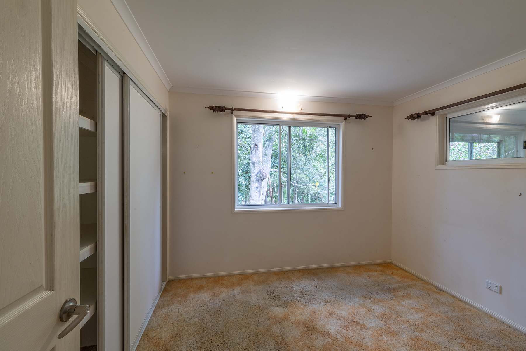 40 Reids Road, West Woombye For Sale by Farmbuy.com - image 32