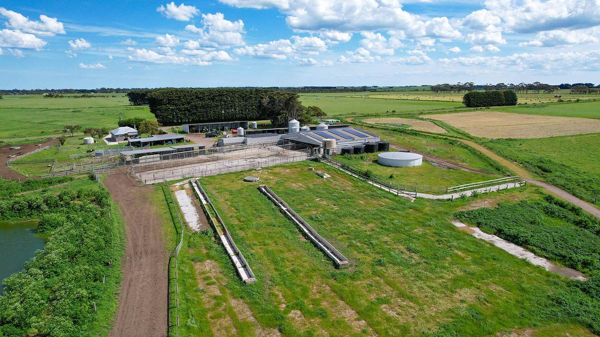 185 Greenhills Lane, Winslow For Sale by Farmbuy.com - image 9
