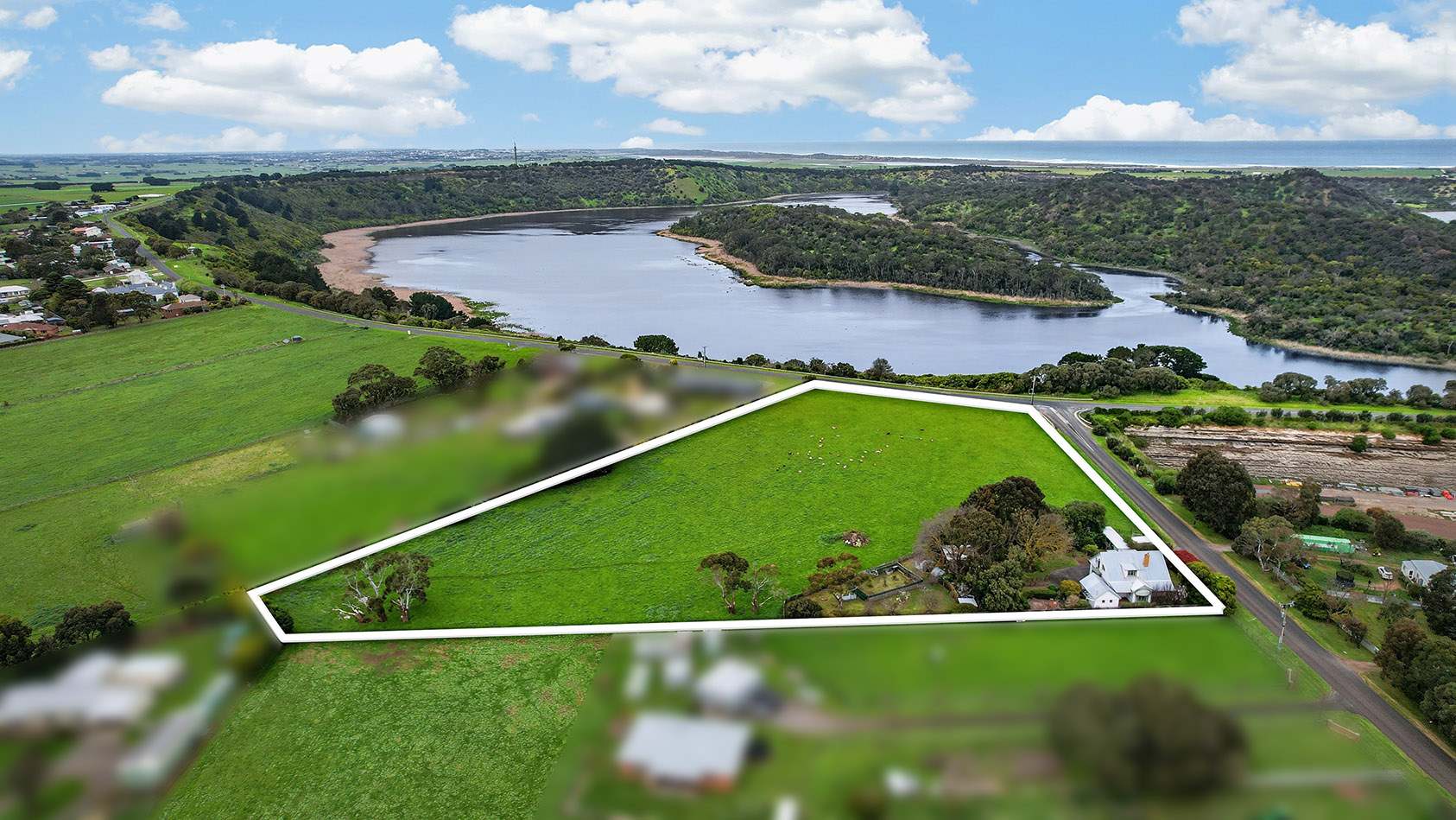 45 Obriens Lane, Koroit For Sale by Farmbuy.com - image 1