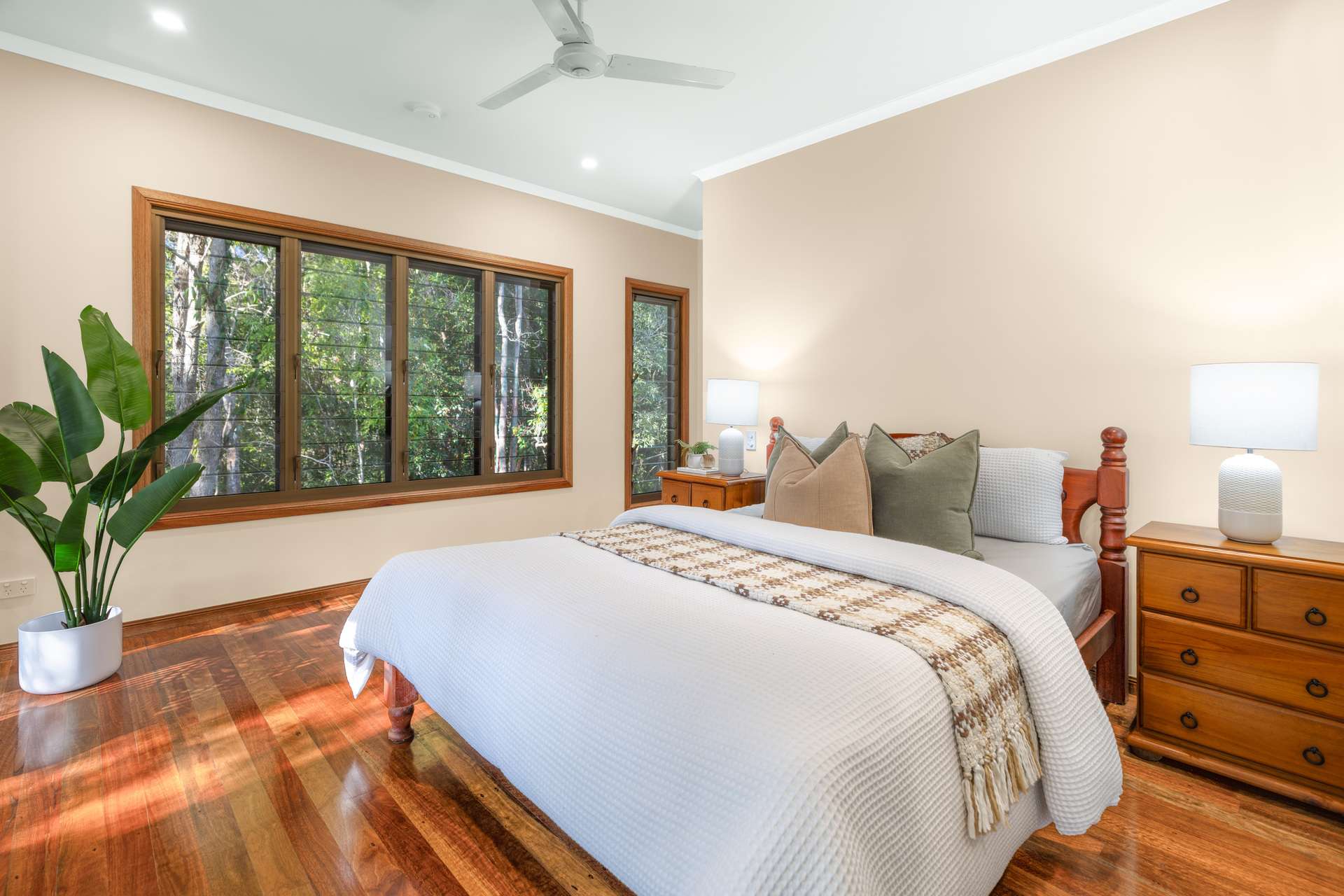 6 Vance Close, Barrine For Sale by Farmbuy.com - image 9