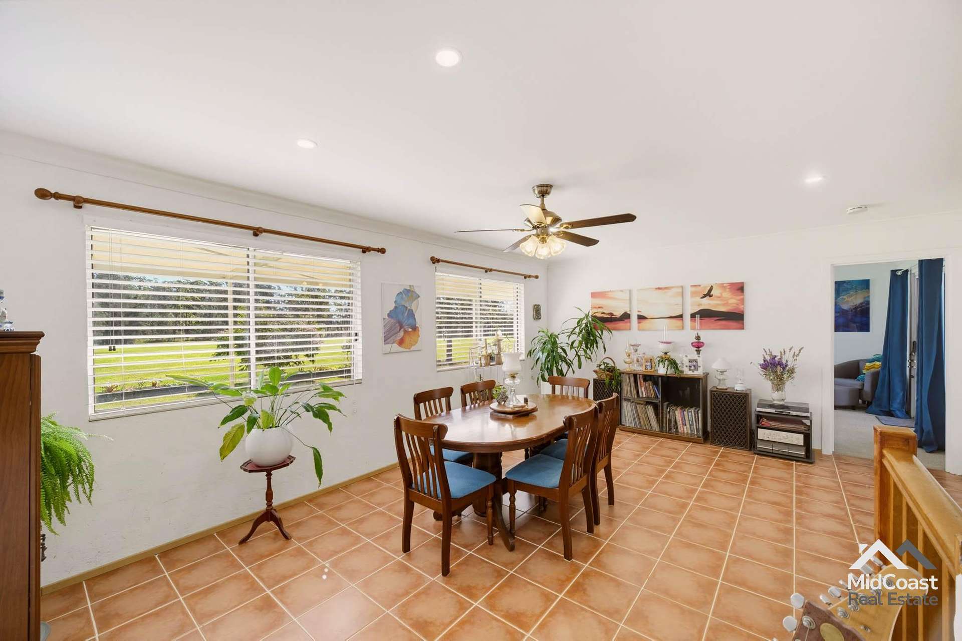 8 Laurina Drive, Darawank For Sale by Farmbuy.com - image 11