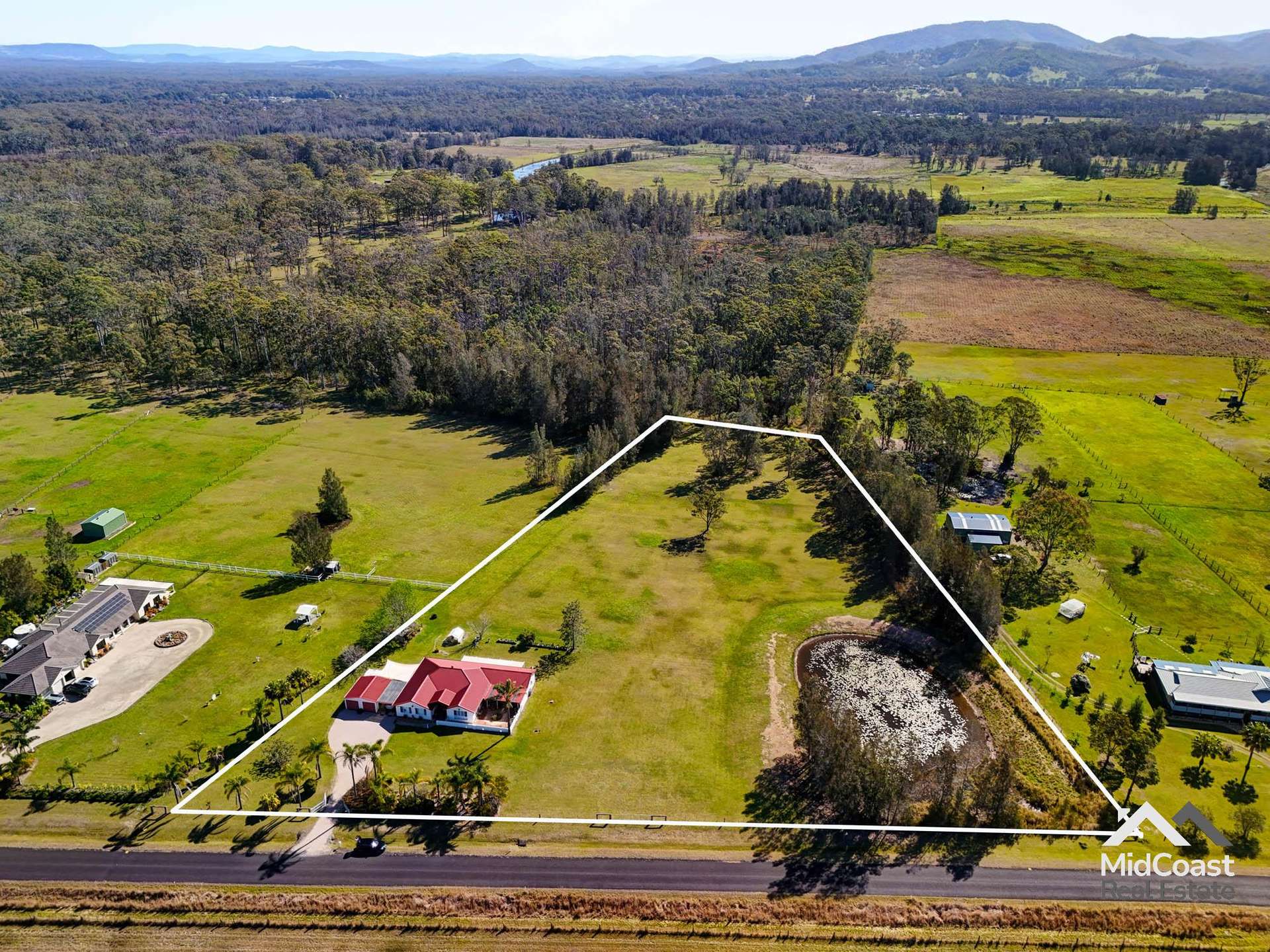 8 Laurina Drive, Darawank For Sale by Farmbuy.com - image 3