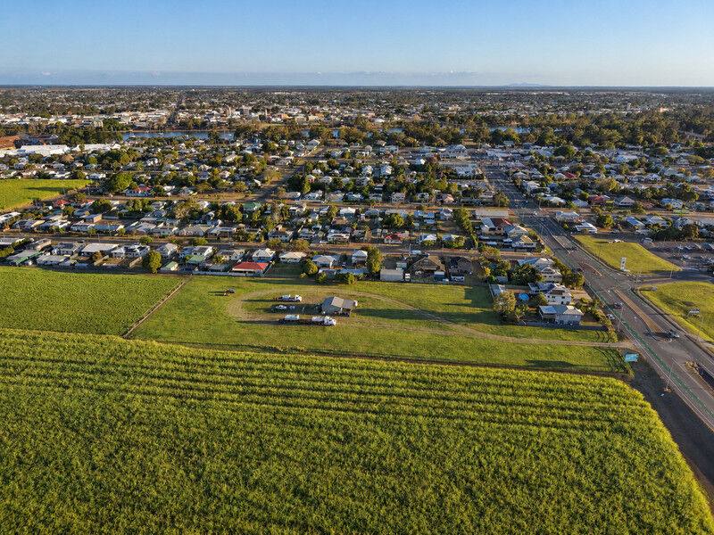 34 Queen Street, Bundaberg North For Sale by Farmbuy.com - image 14