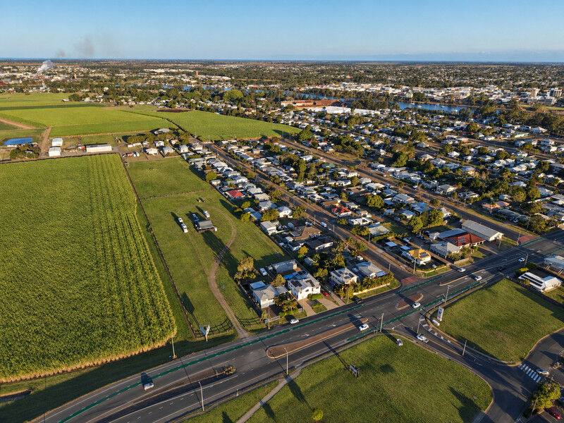 34 Queen Street, Bundaberg North For Sale by Farmbuy.com - image 10