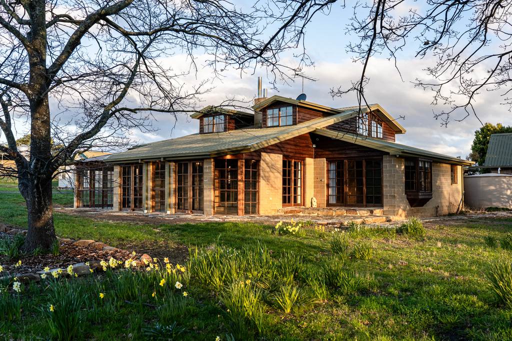 'Glen Avon' 45 Eddington Road, Bagdad TAS 7030