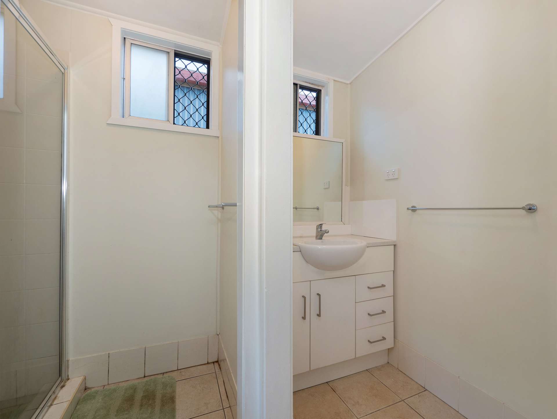74 Rayward Road, Dunoon For Sale by Farmbuy.com - image 23