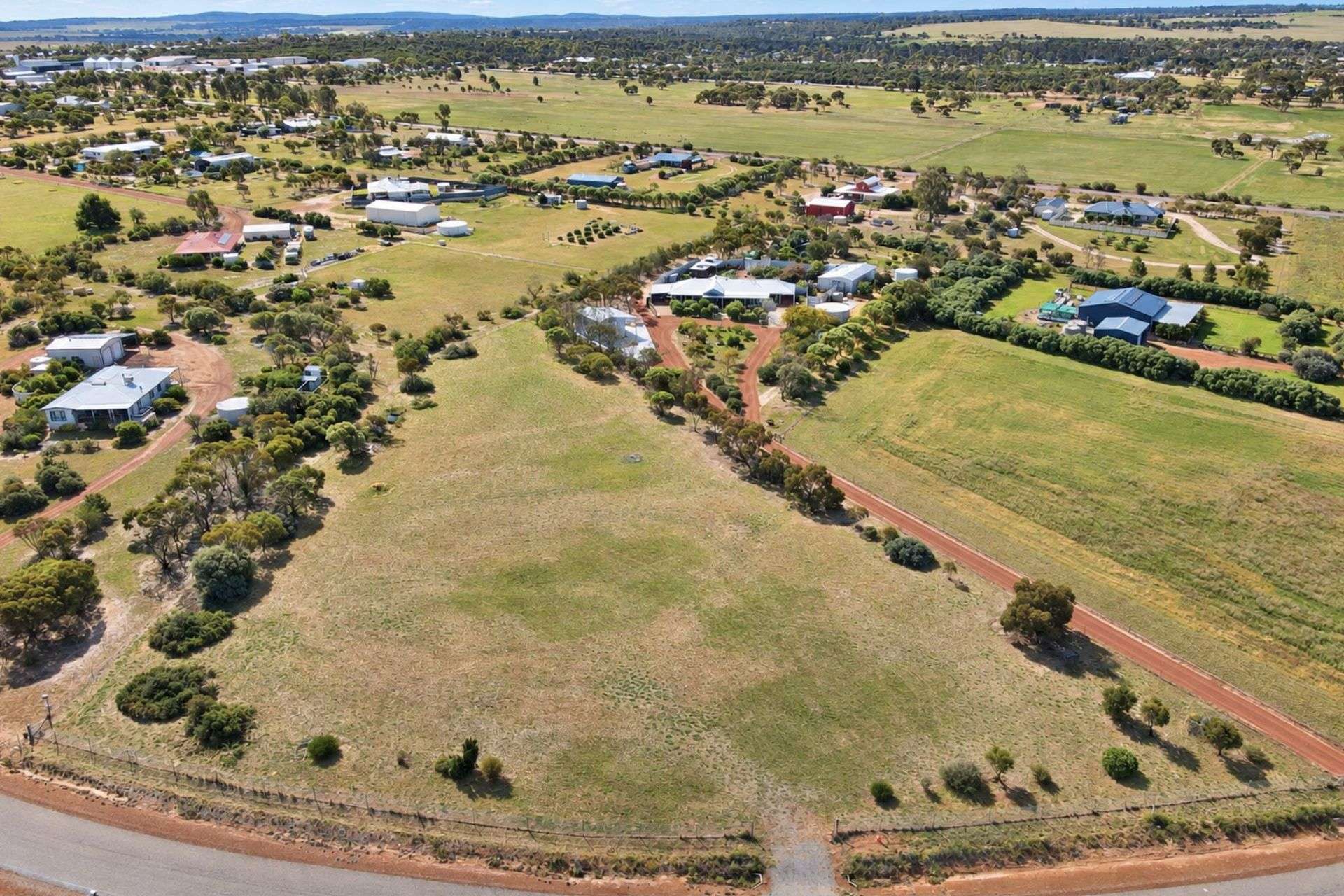 13 Stonestreet Way, Wongan Hills For Sale by Farmbuy.com - image 6