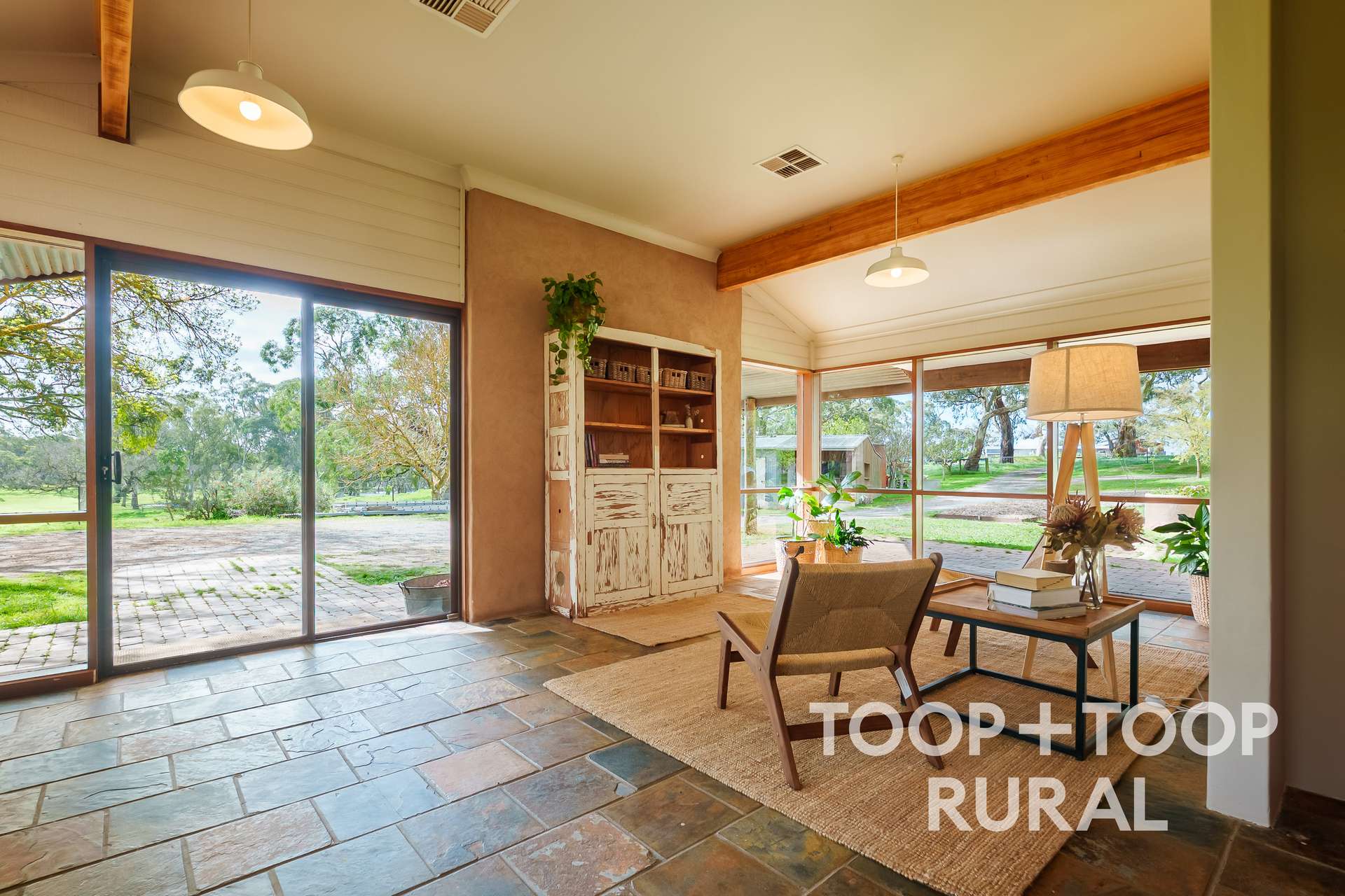 406 Seven Steps Road, Flaxman Valley For Sale by Farmbuy.com - image 4