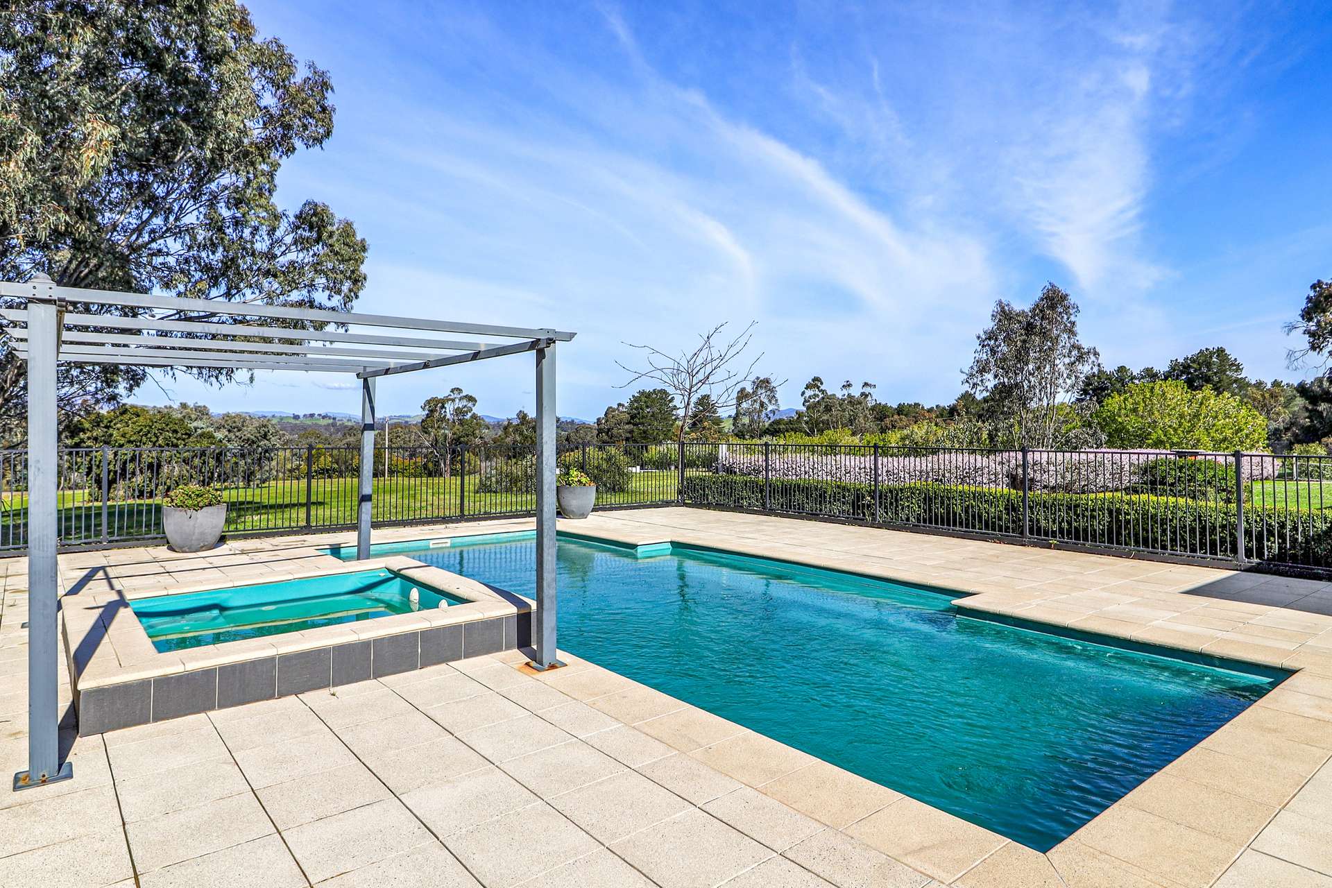 154 Ford Drive, Mansfield For Sale by Farmbuy.com - image 3