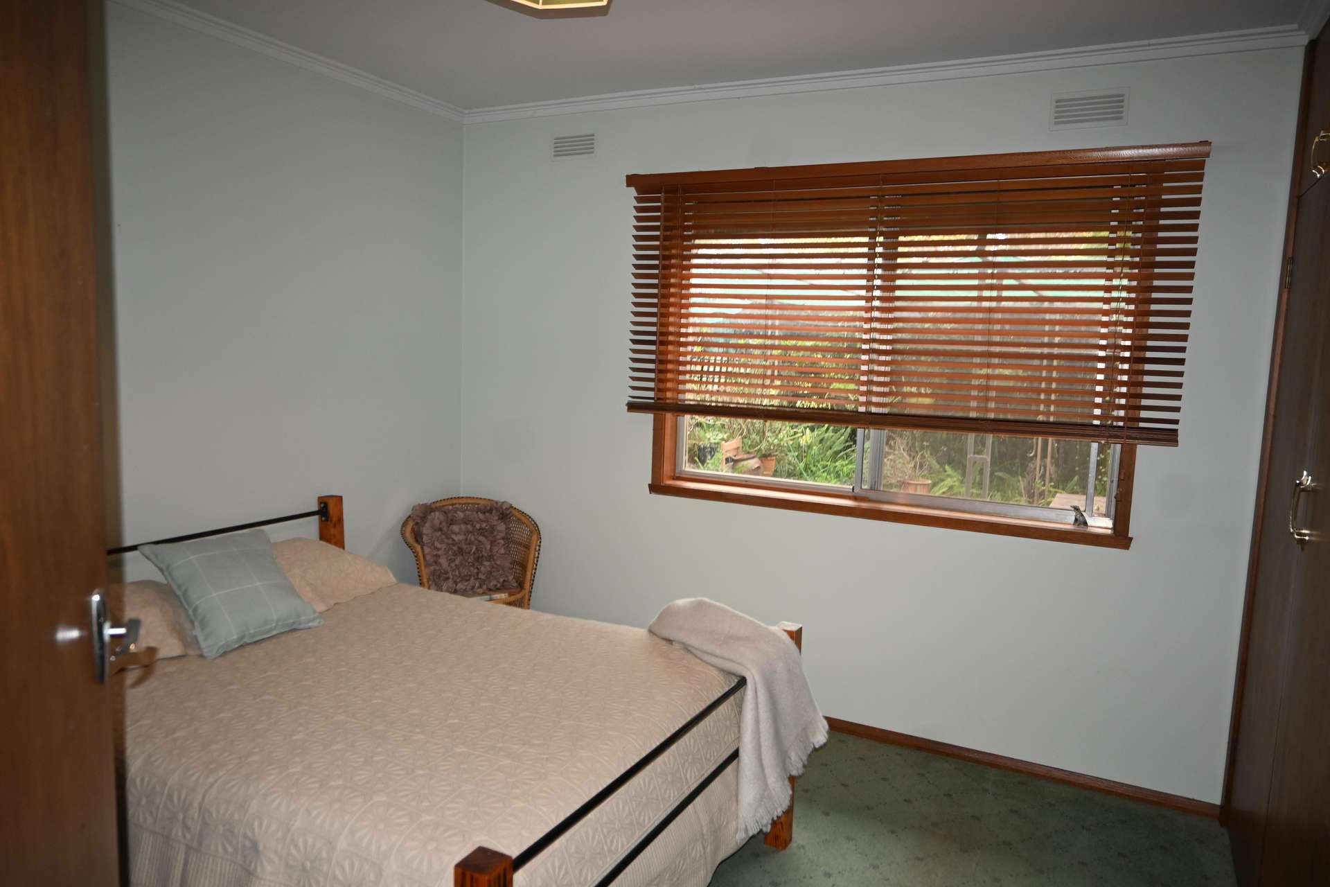 657 Crusoe Road, Lockwood For Sale by Farmbuy.com - image 9