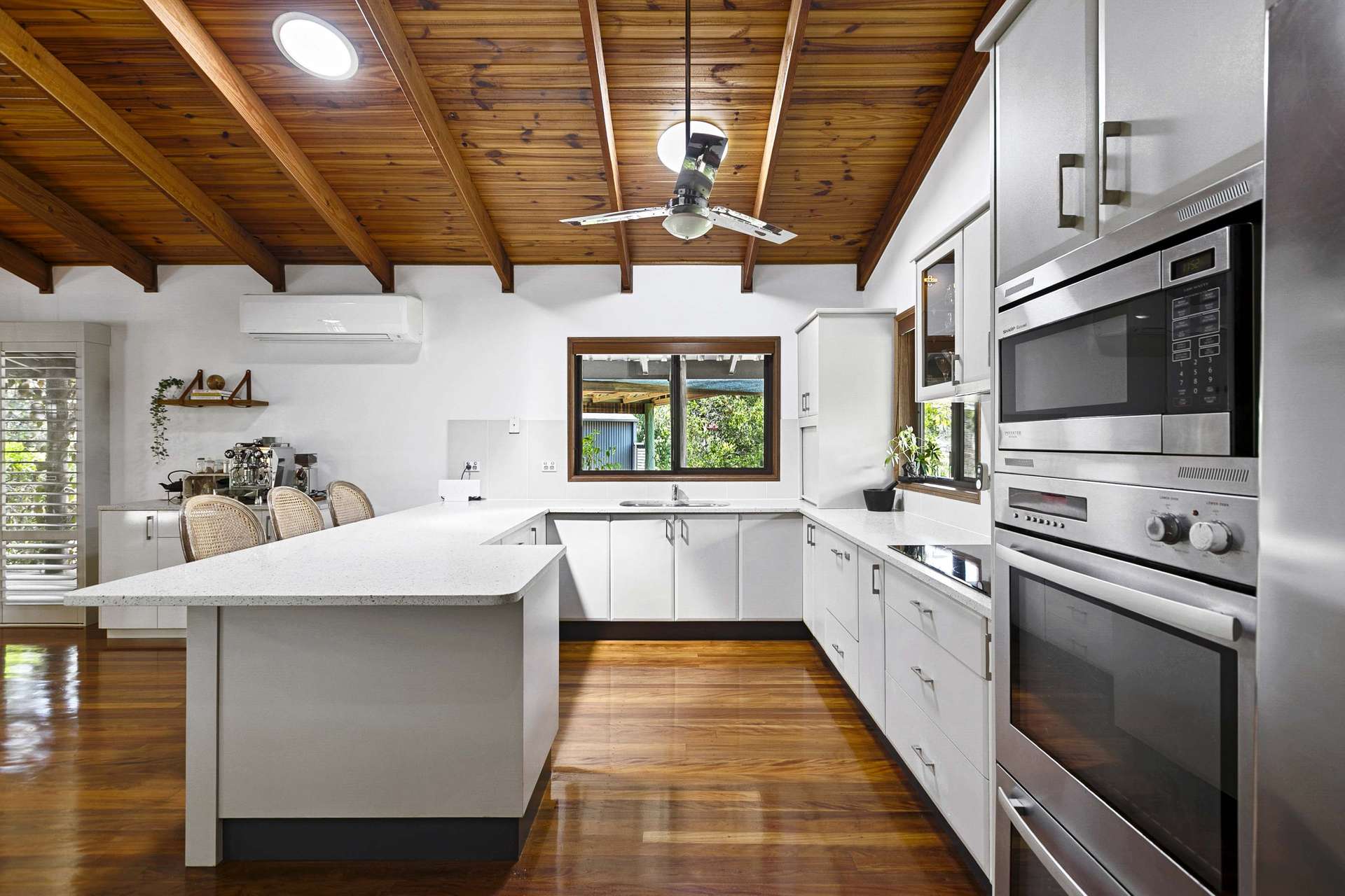 7 Windemere Road, Wondunna For Sale by Farmbuy.com - image 8