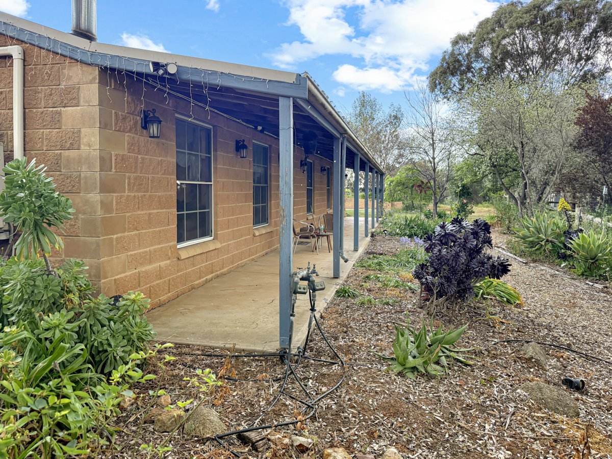 83 Donges Road, Young For Sale by Farmbuy.com - image 4