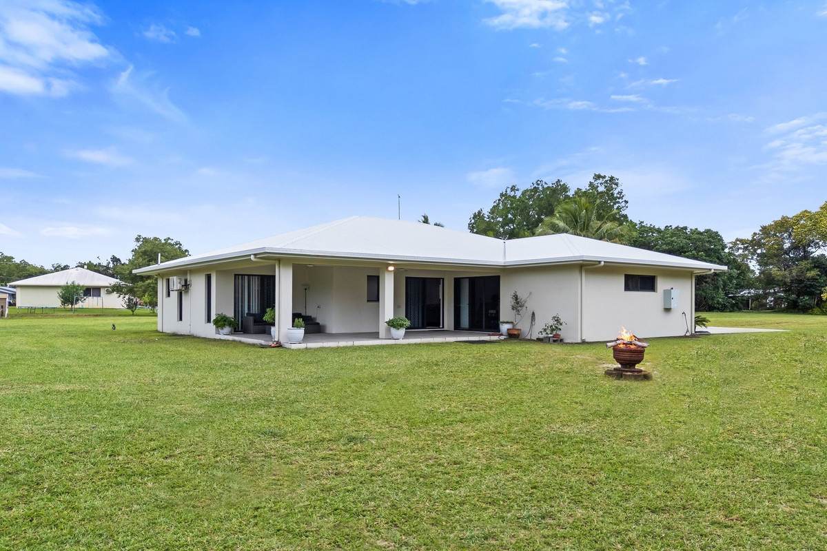 1601 Bramston Beach Road, Bramston Beach For Sale by Farmbuy.com - image 2