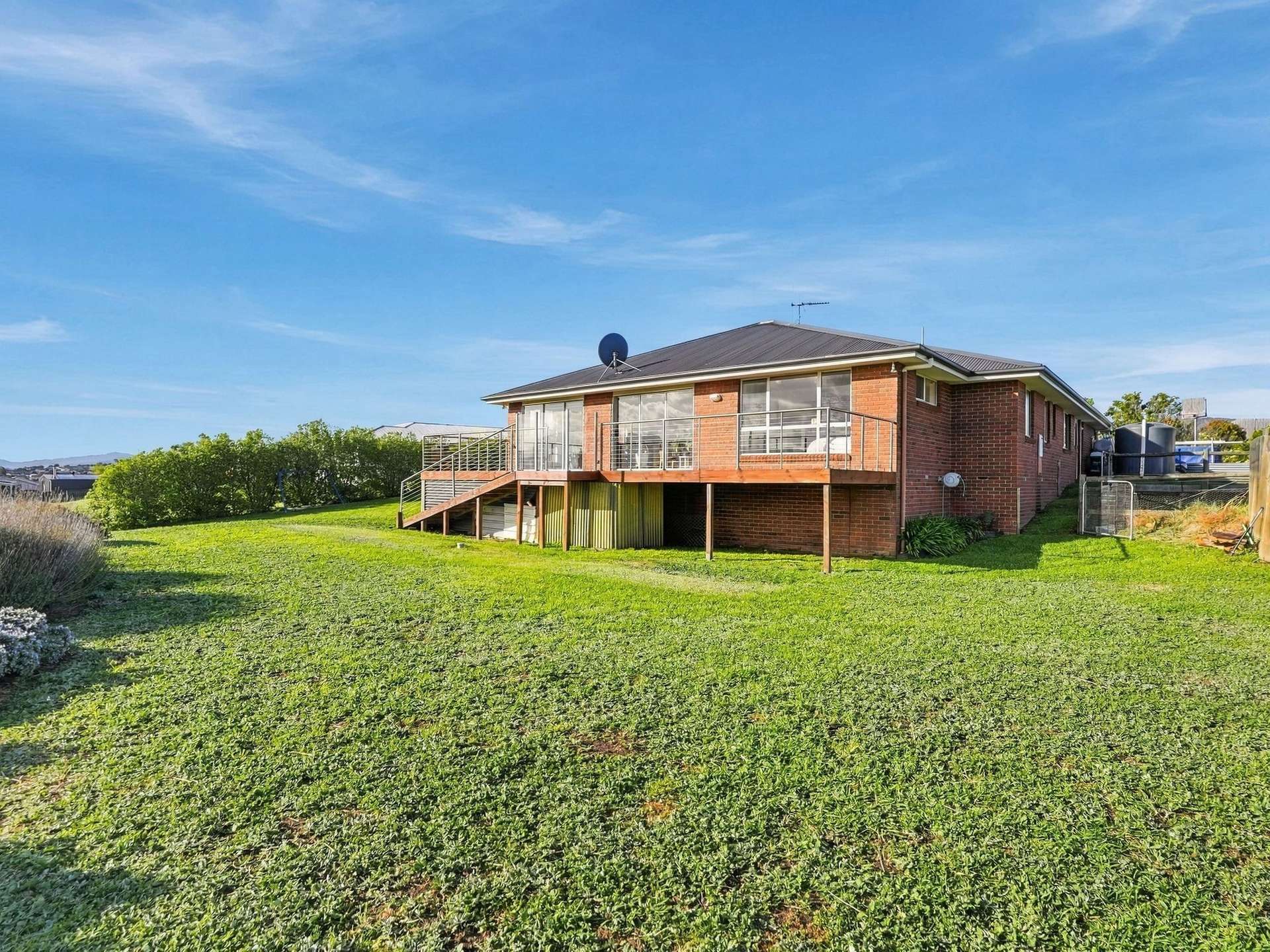 8 Rachel Crescent, Old Beach For Sale by Farmbuy.com - image 21