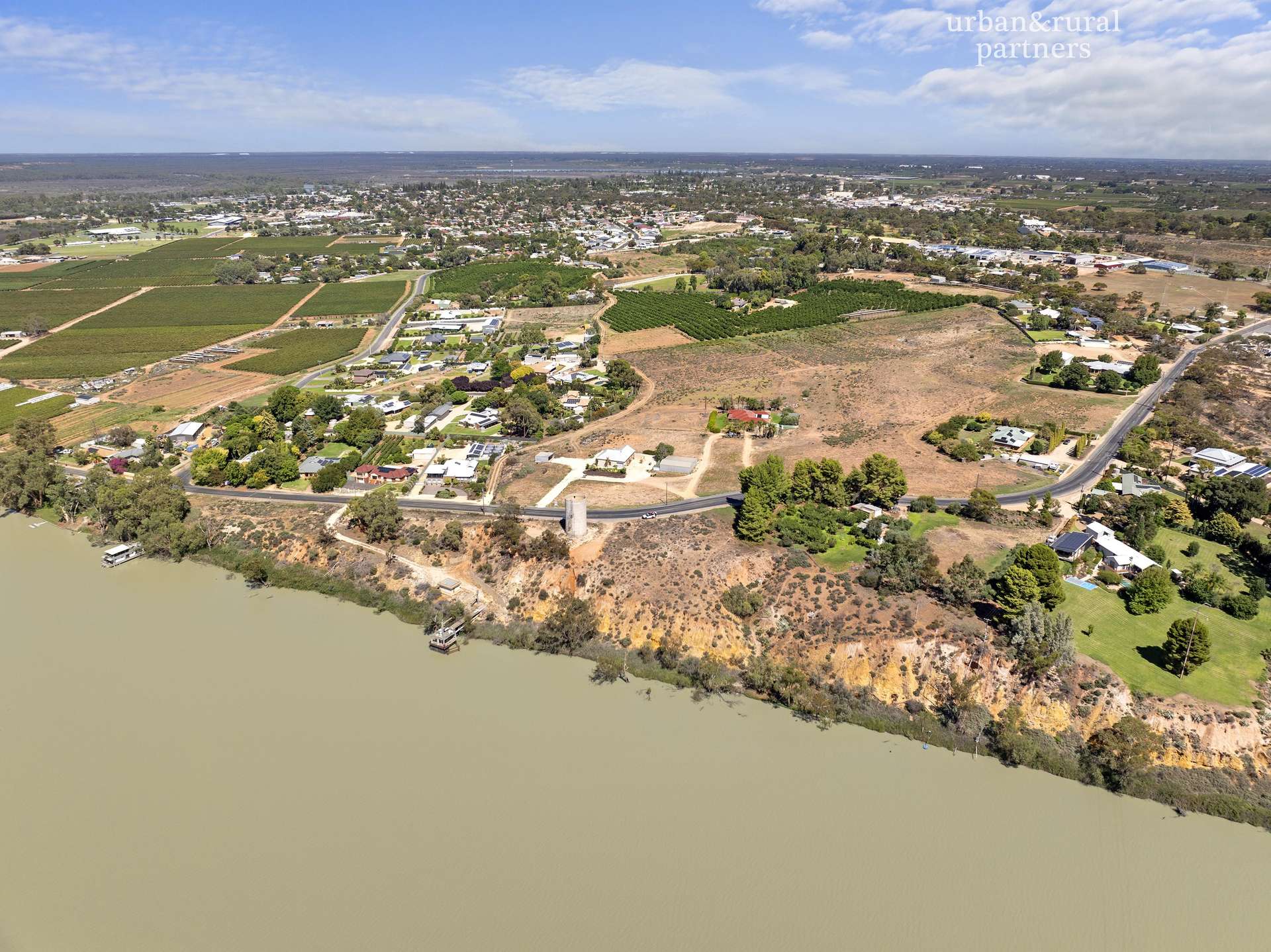 Lots 8-10 Riverview Drive, Berri For Sale by Farmbuy.com - image 4