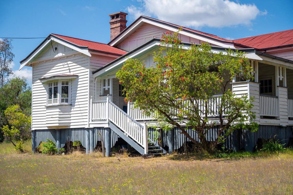 69 Clare Hills Road, Warwick For Sale by Farmbuy.com - image 16