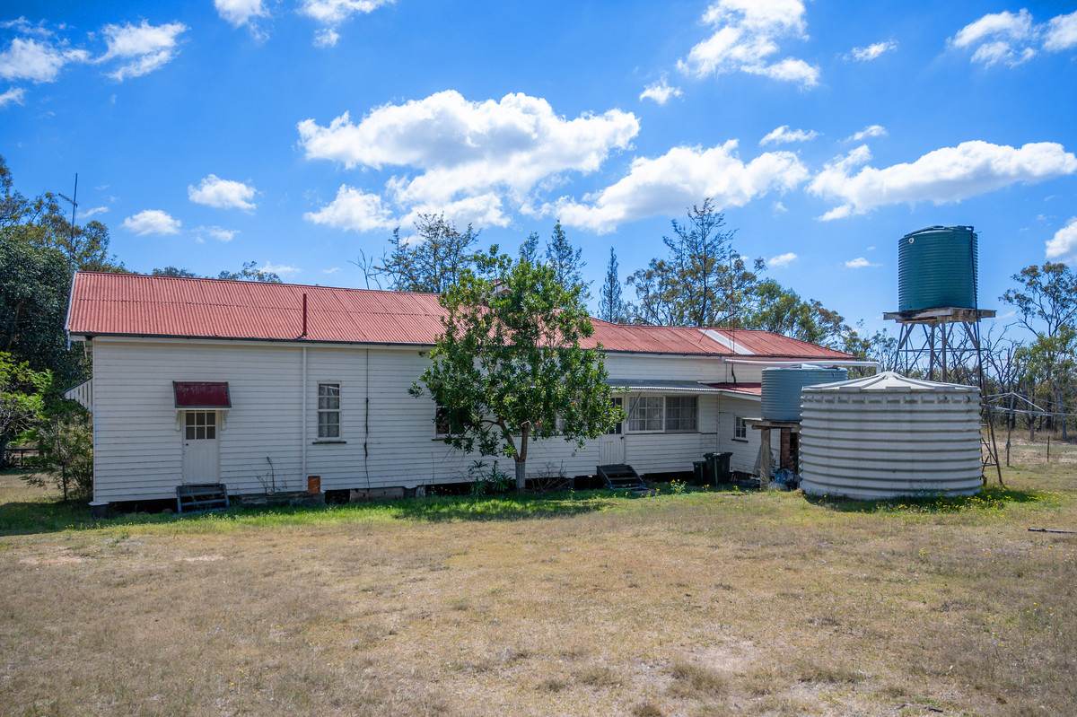 69 Clare Hills Road, Warwick For Sale by Farmbuy.com - image 19