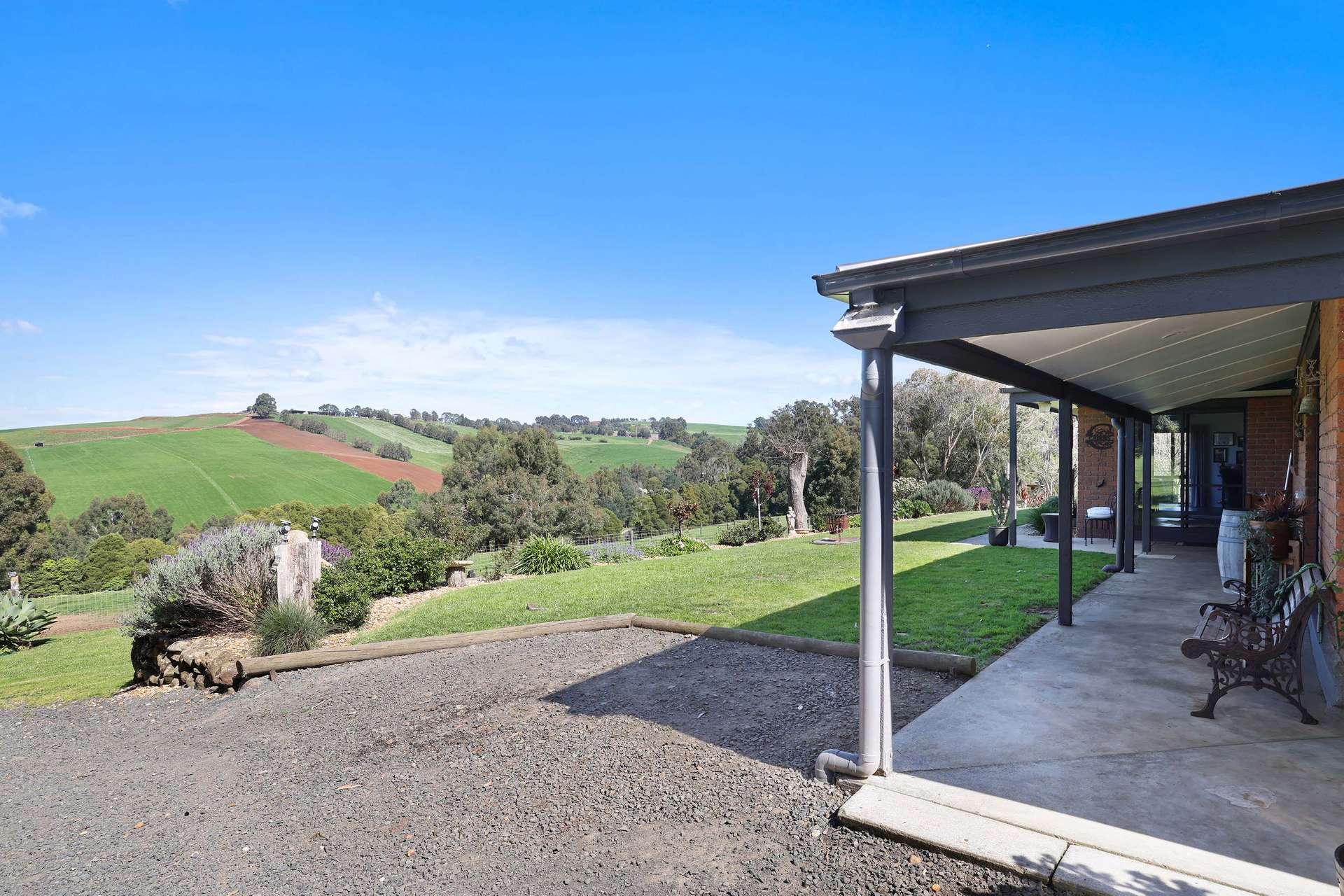 550 Wild Dog Valley Road, Leongatha North For Sale by Farmbuy.com - image 2