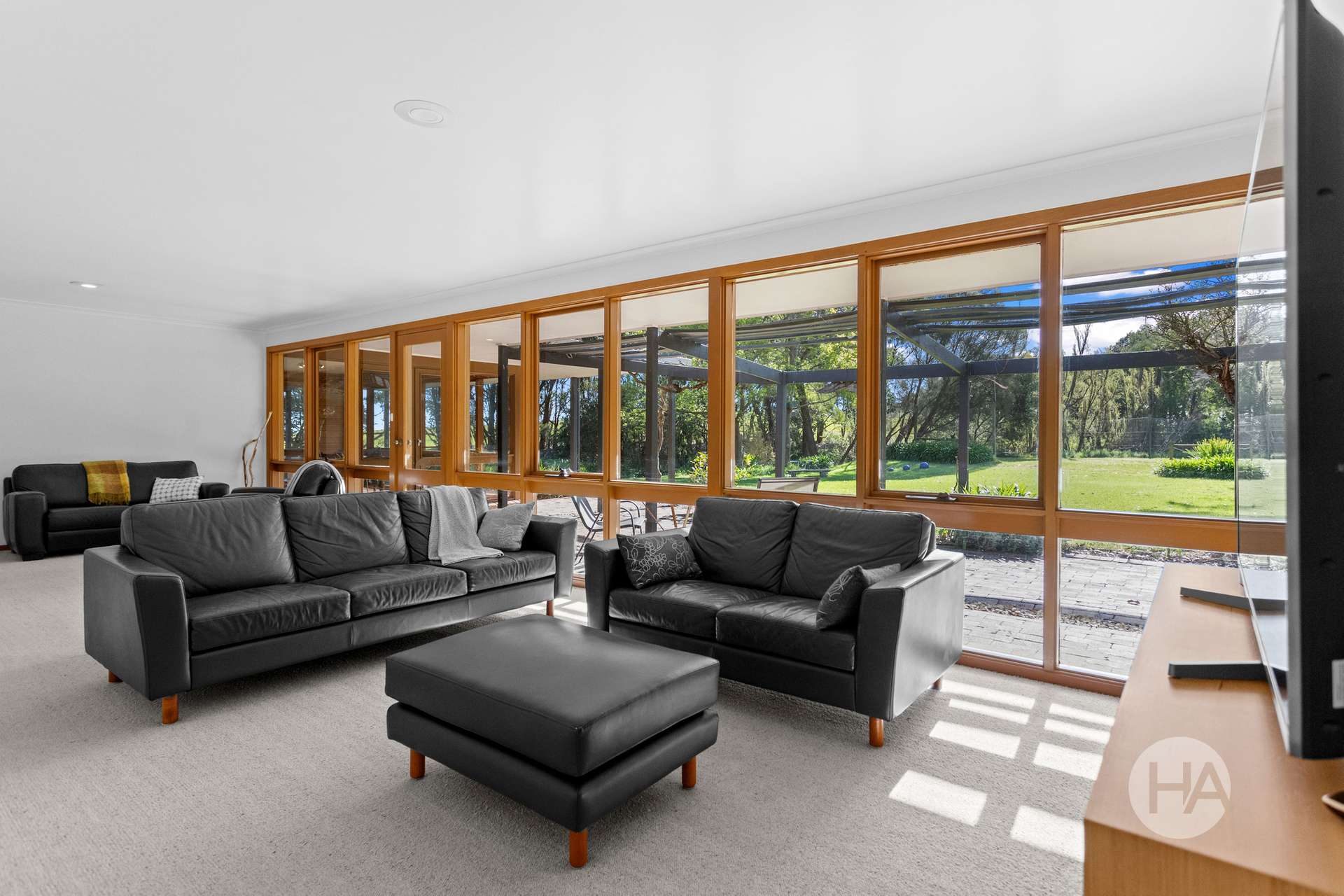 1630 Inverloch Venus Bay Road, Tarwin Lower For Sale by Farmbuy.com - image 5