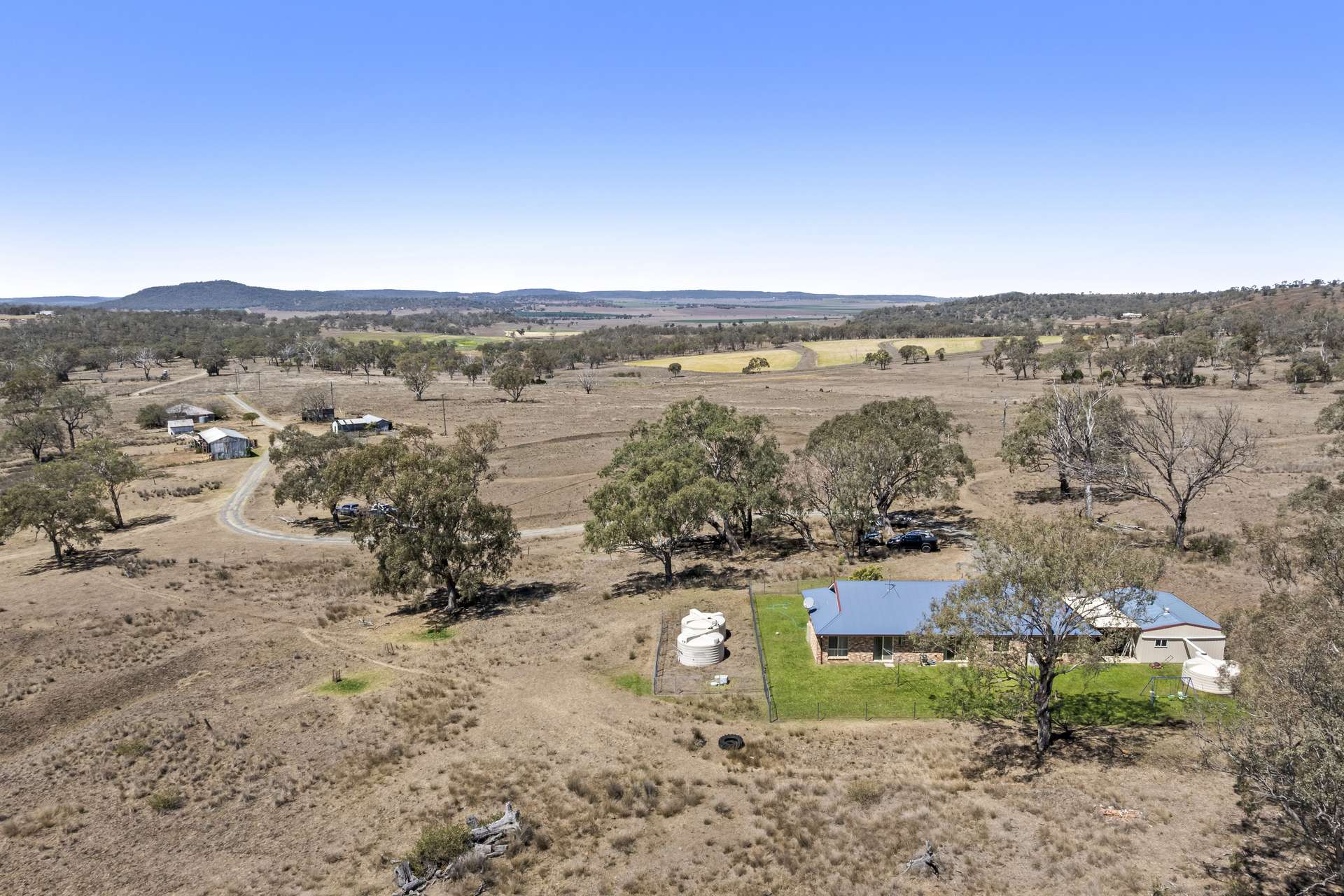 150 Hudson Road, Southbrook For Sale by Farmbuy.com - image 1