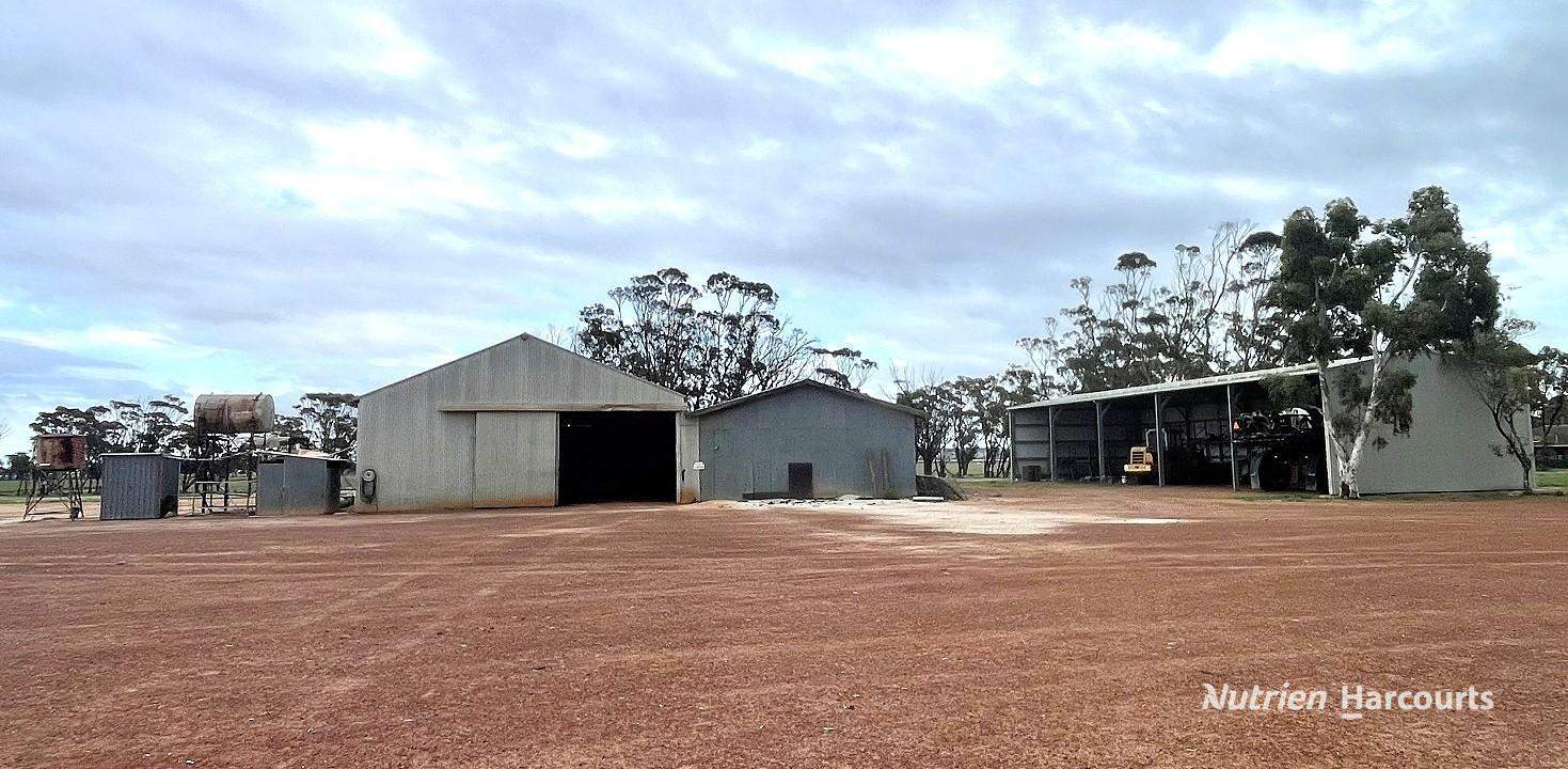 240 Corrigin-Narembeen Road, Corrigin For Sale by Farmbuy.com - image 8