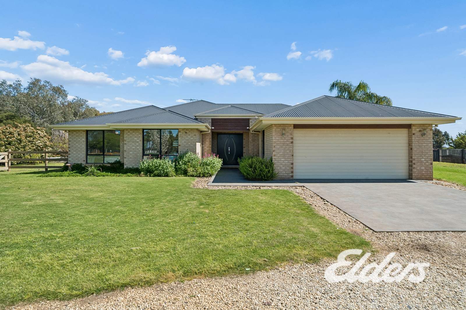 4 Huntingdale Drive, Yarrawonga For Sale by Farmbuy.com - image 14