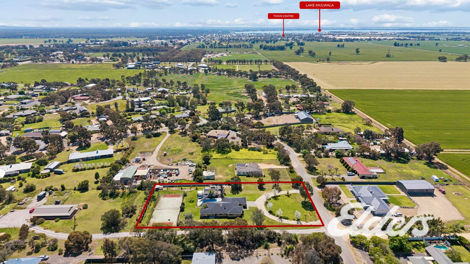 4 Huntingdale Drive, Yarrawonga For Sale by Farmbuy.com - image 13