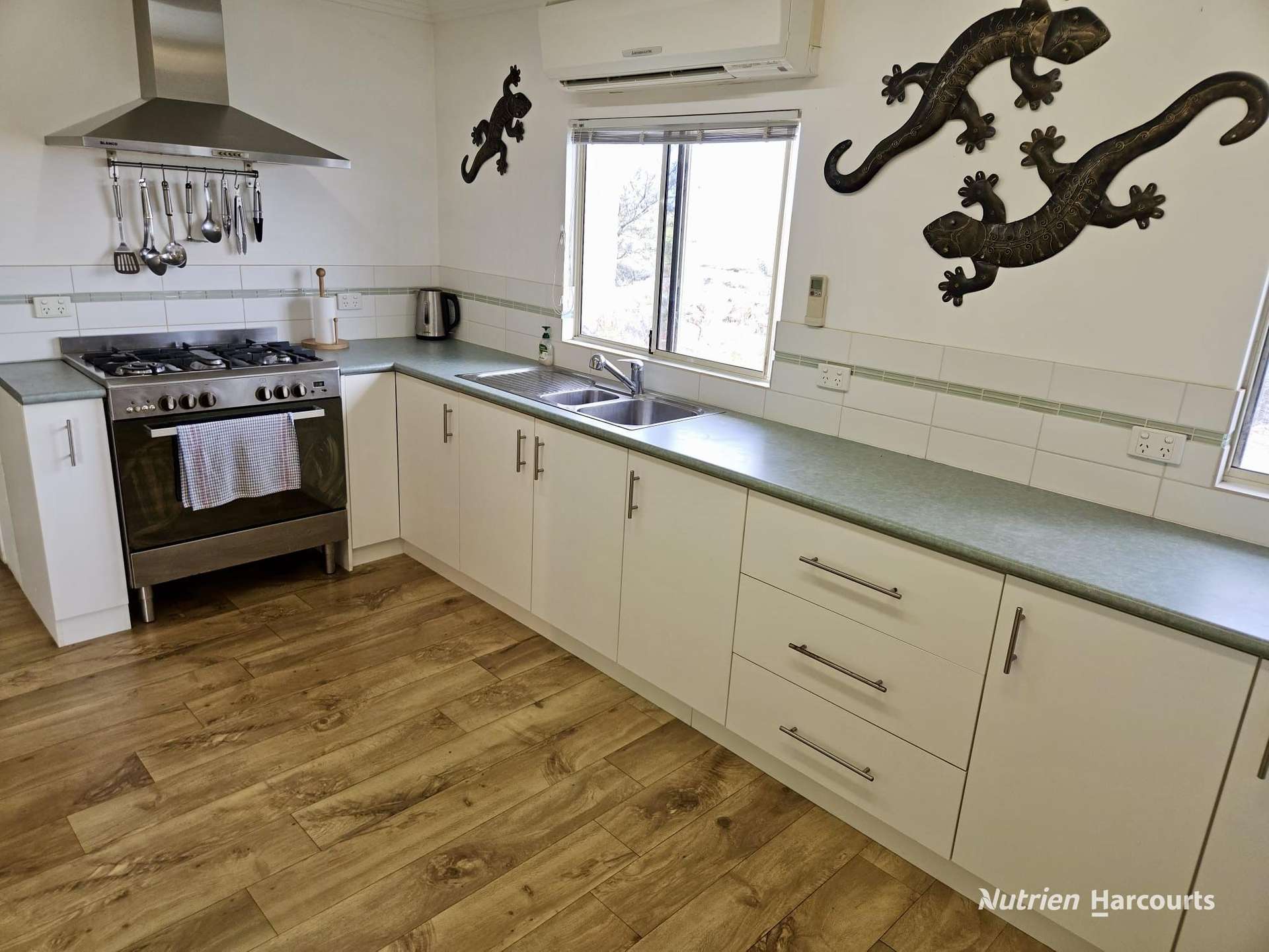 Lot 72 Teakle Road, Bowes For Sale by Farmbuy.com - image 8