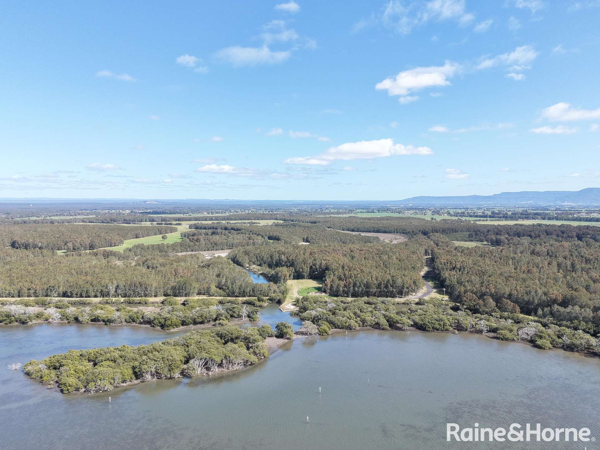 1170 Greenwell Point Road, Pyree For Sale by Farmbuy.com - image 12