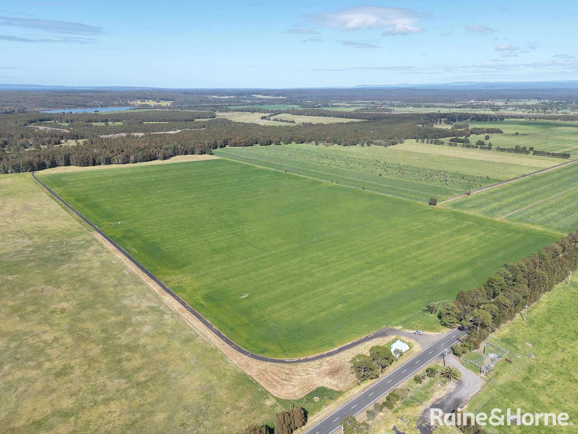1170 Greenwell Point Road, Pyree For Sale by Farmbuy.com - image 5