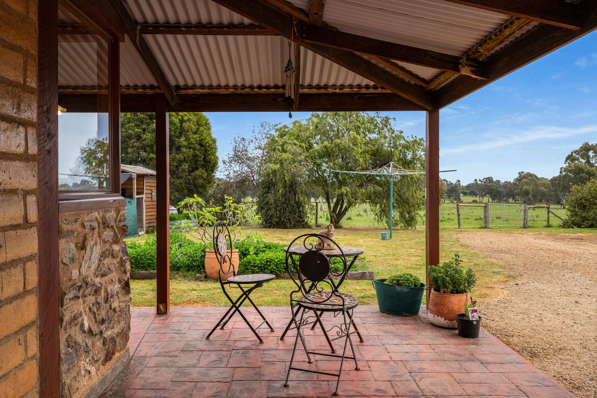 233 Braines Lane, Meadow Creek For Sale by Farmbuy.com - image 22