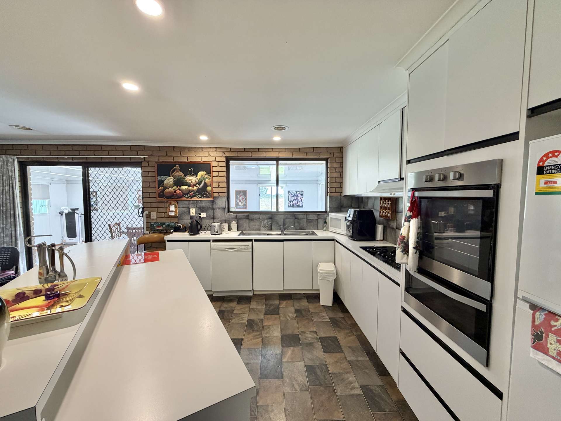 4 Catona Crescent, Cobram For Sale by Farmbuy.com - image 4
