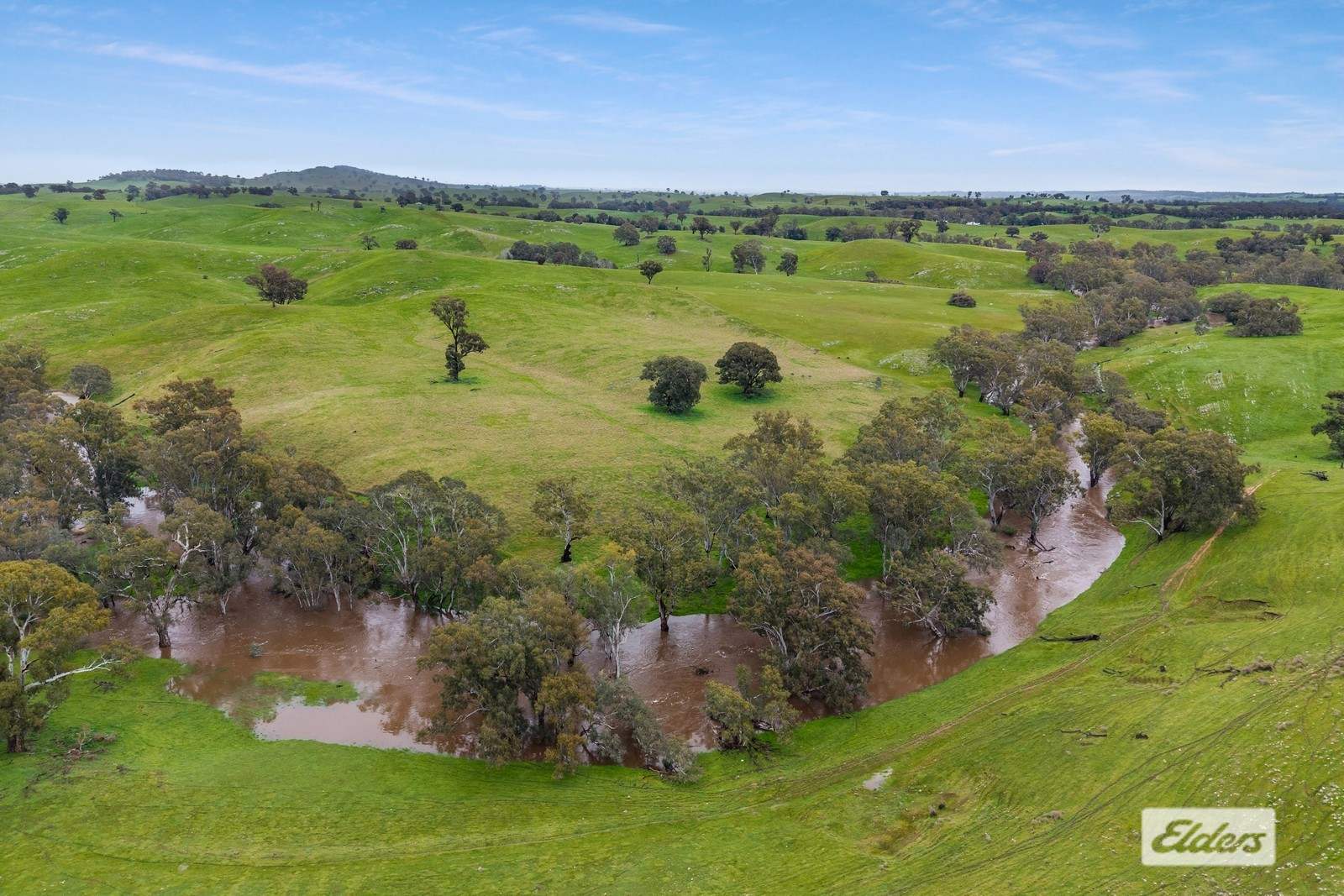 139 Wedge Gully Road, Redesdale For Sale by Farmbuy.com - image 6