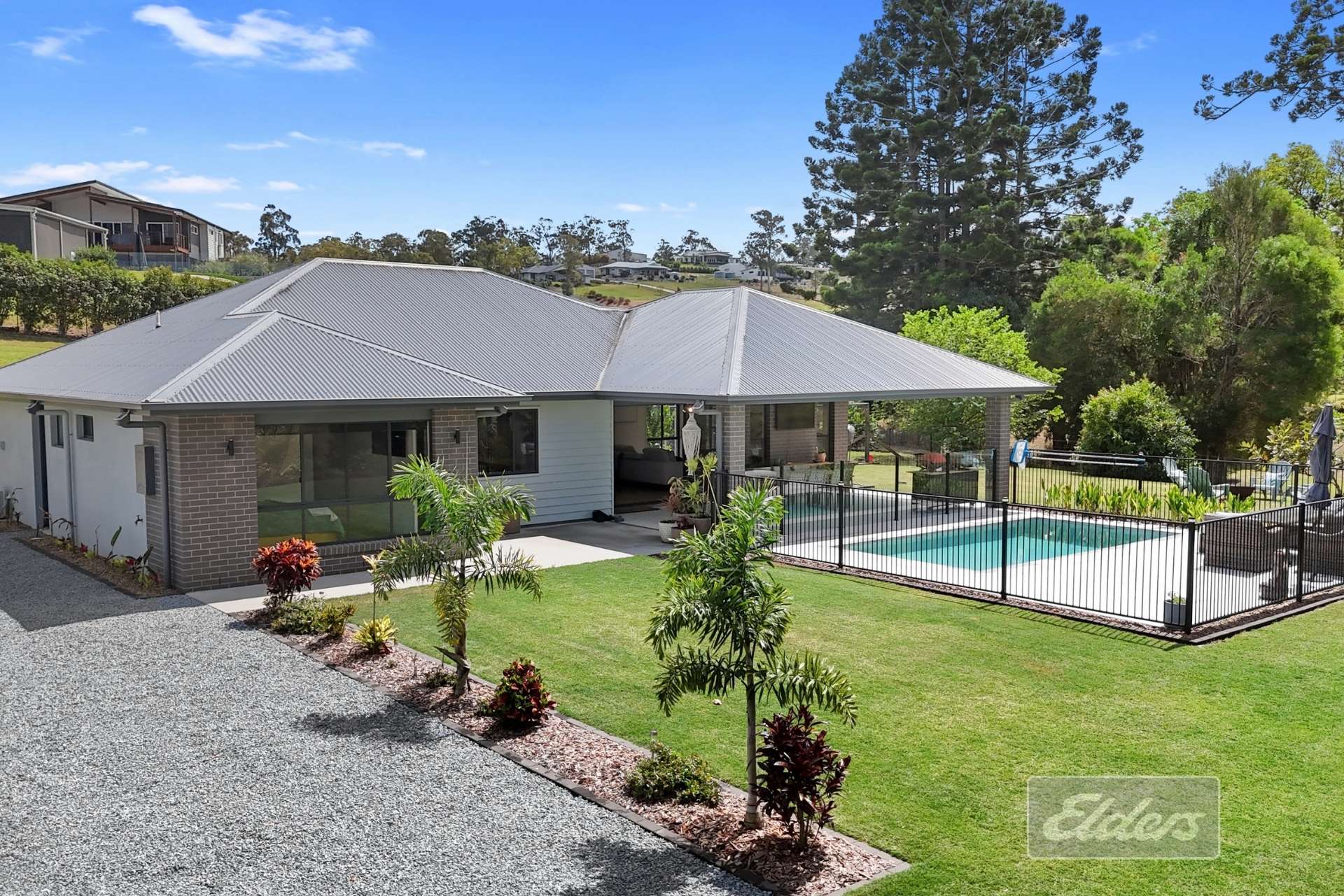 16 Billman Court, Chatsworth For Sale by Farmbuy.com - image 4