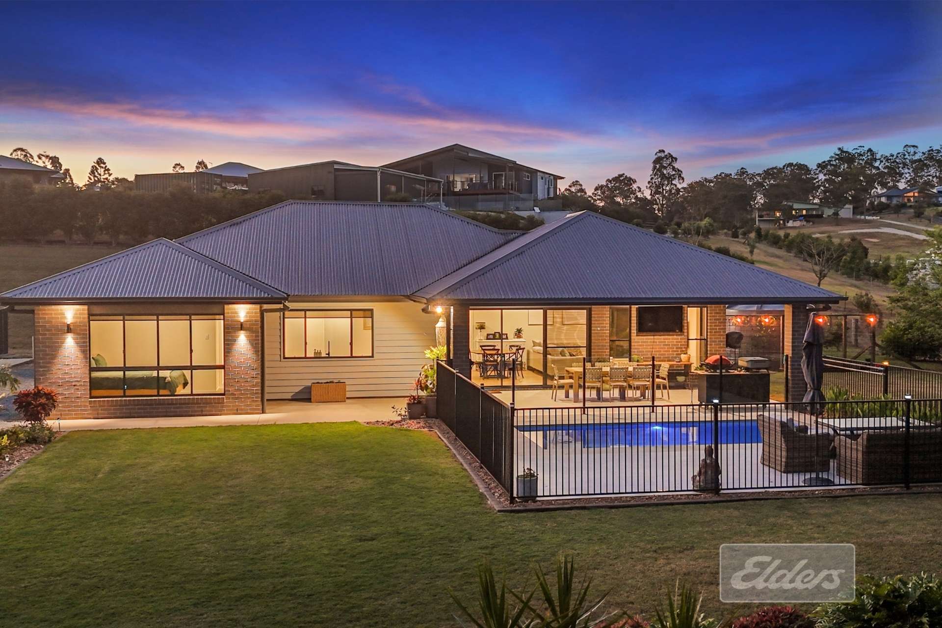16 Billman Court, Chatsworth For Sale by Farmbuy.com - image 2